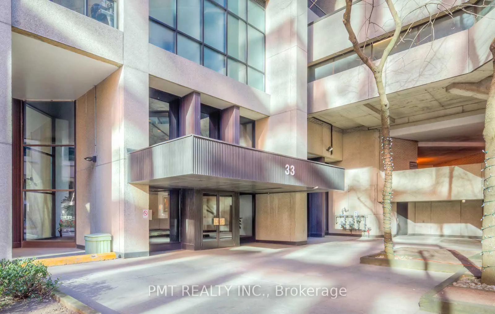 Photo 21 of Unit 1430, 33 Harbour Square, Toronto, Waterfront Communities — HOMEH