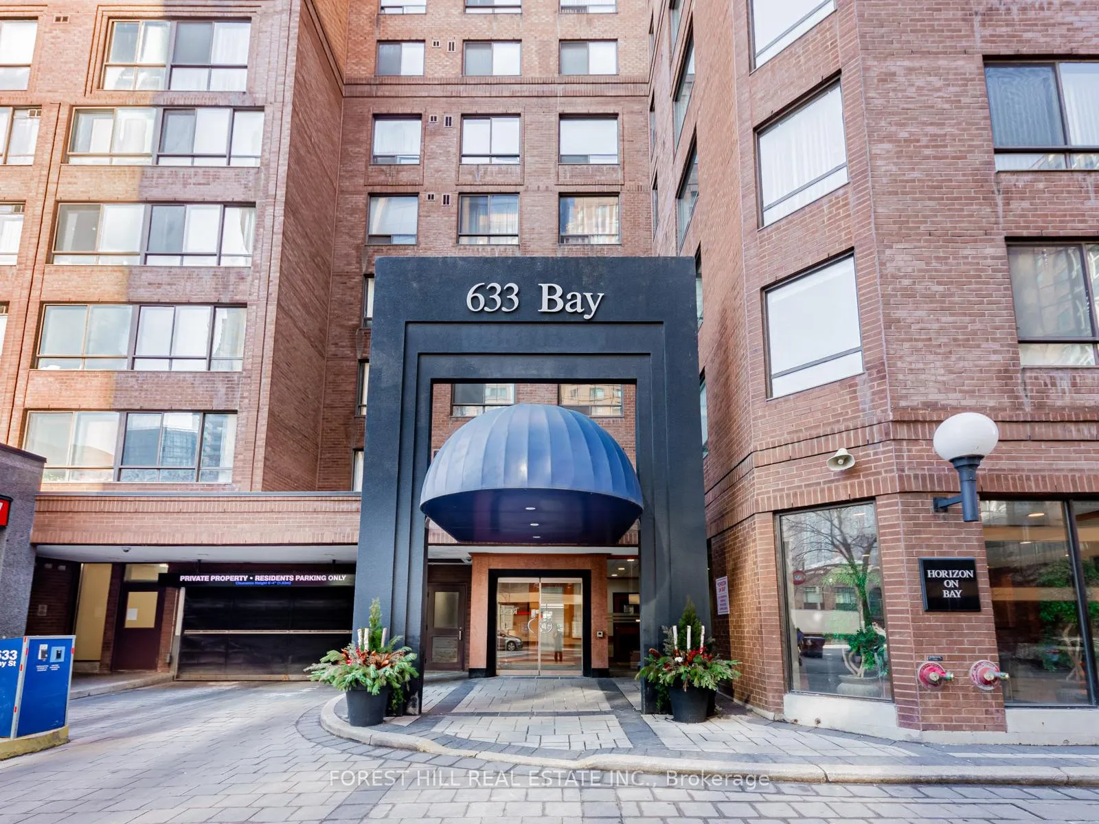Photo 2 of Unit 2313, 633 Bay Street, Toronto, Bay Street Corridor — HOMEH