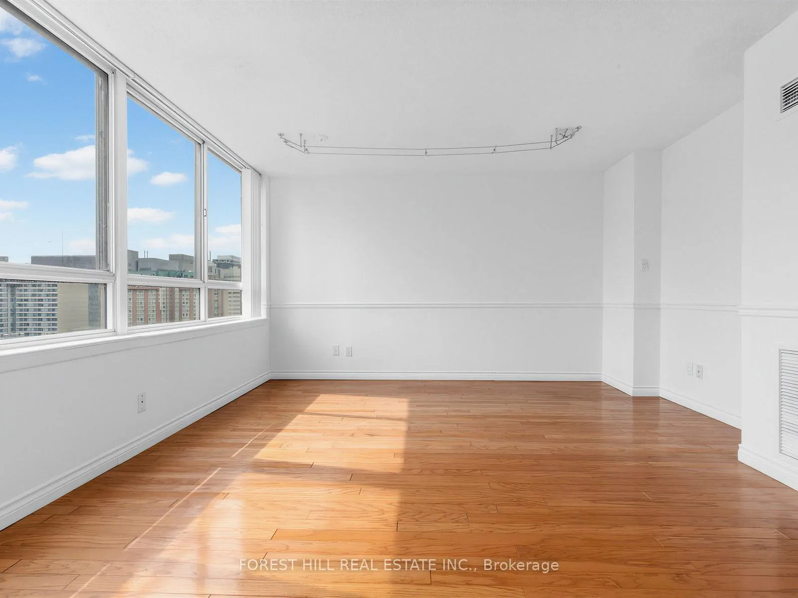 Photo 31 of Unit 2313, 633 Bay Street, Toronto, Bay Street Corridor — HOMEH