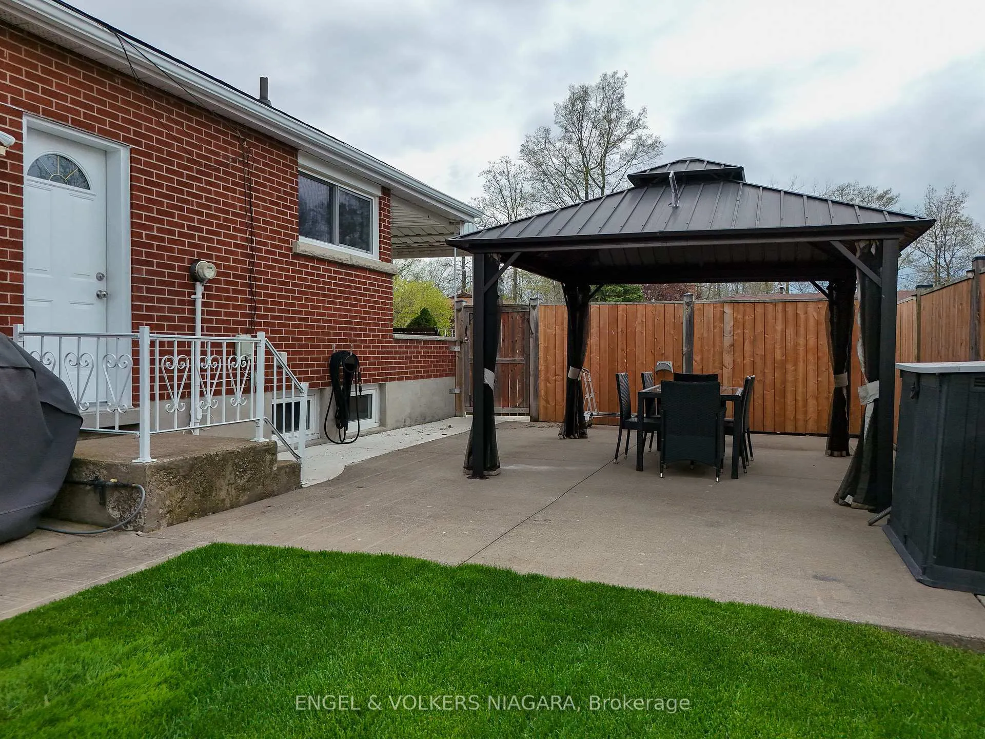 Photo 39 of 3560 Rapidsview Drive, Niagara Falls, Chippawa — HOMEH