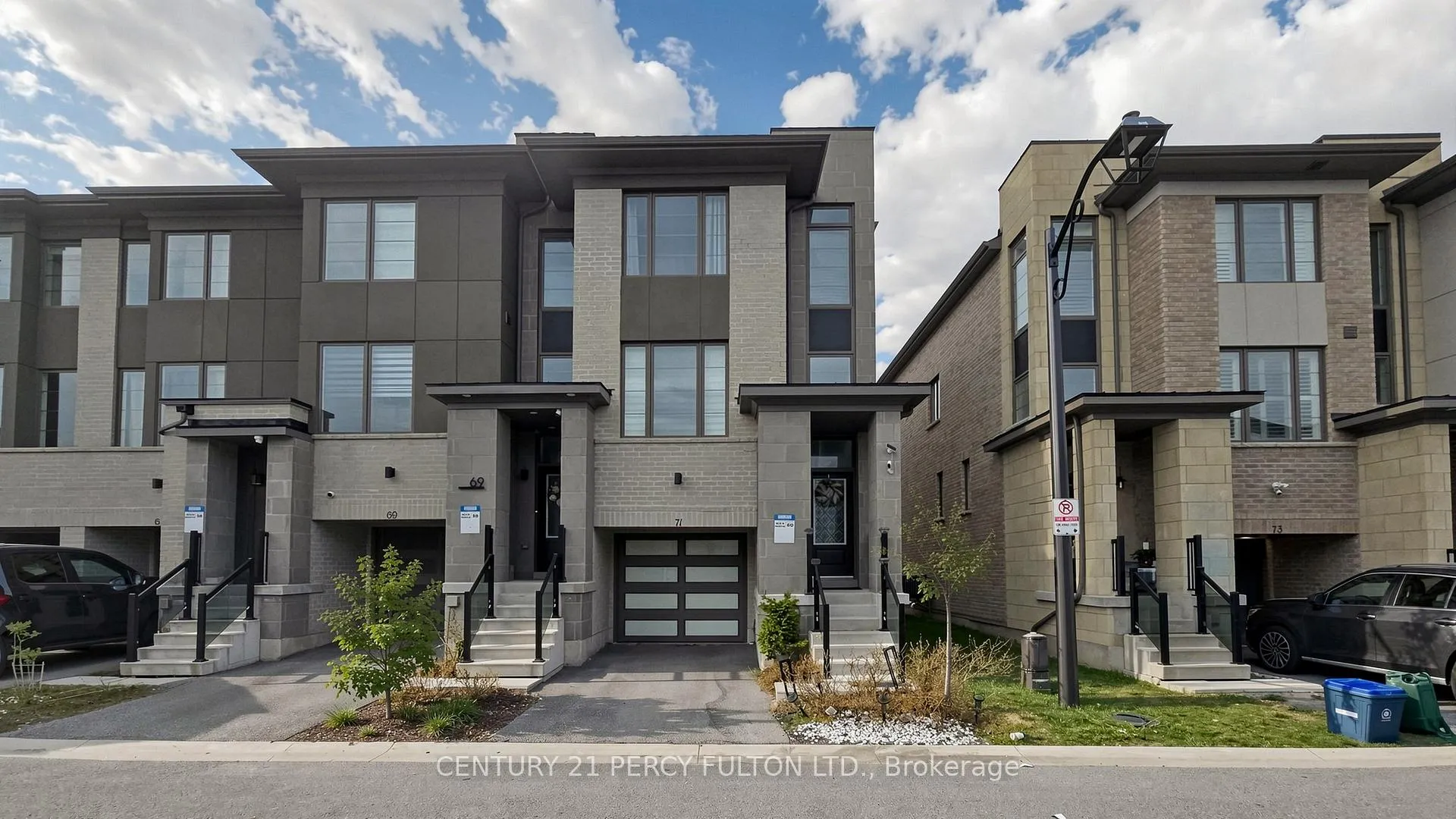 Photo 2 of 71 Donald Fleming Way, Whitby, Pringle Creek — HOMEH