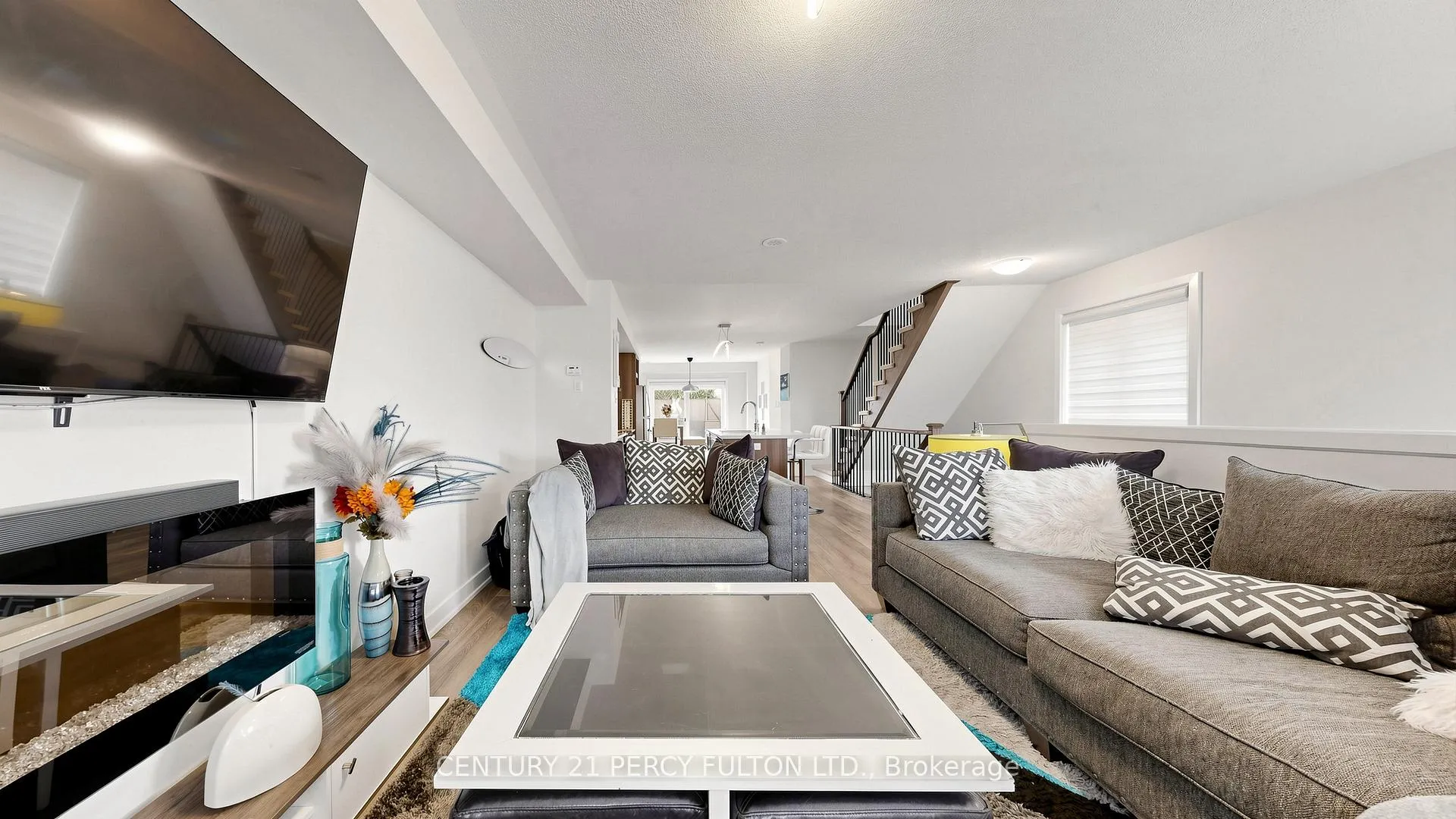 Photo 7 of 71 Donald Fleming Way, Whitby, Pringle Creek — HOMEH