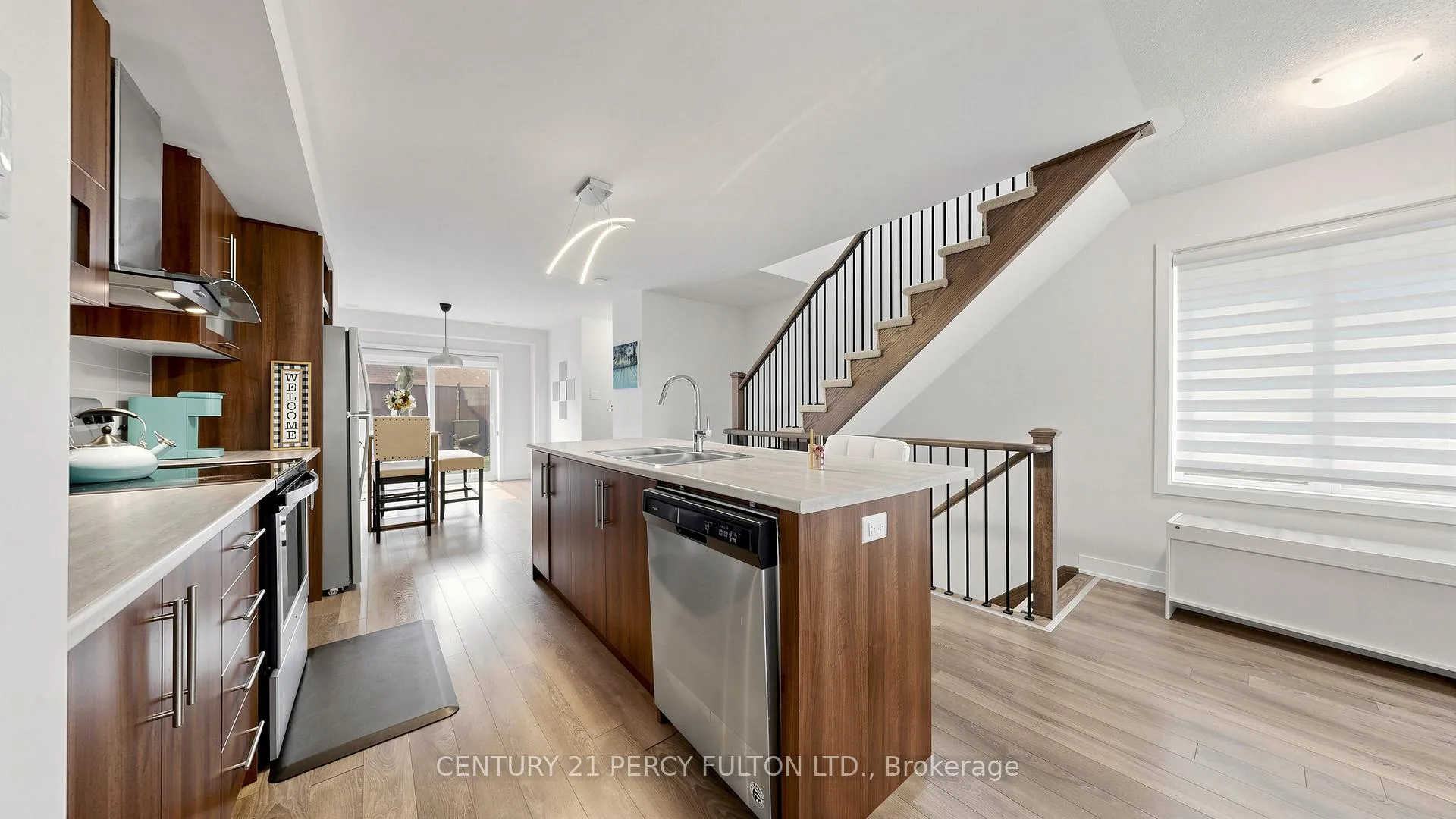 Photo 9 of 71 Donald Fleming Way, Whitby, Pringle Creek — HOMEH
