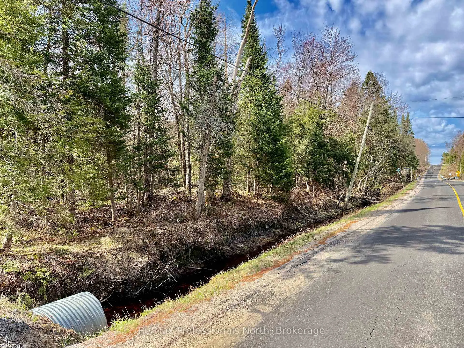 Photo 4 of 2388 Doe Lake Road, Gravenhurst, Ryde — HOMEH