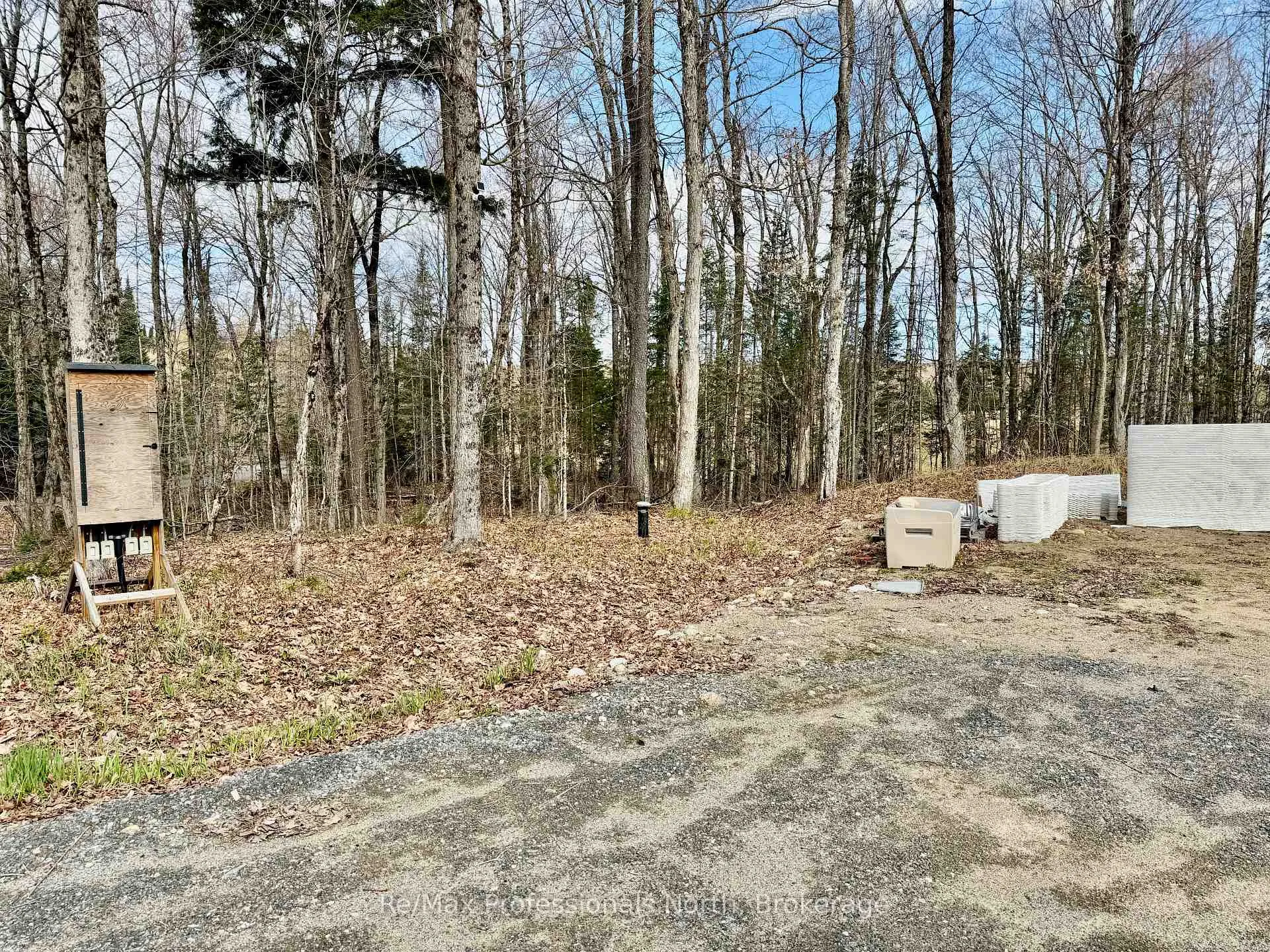 Photo 24 of 2388 Doe Lake Road, Gravenhurst, Ryde — HOMEH