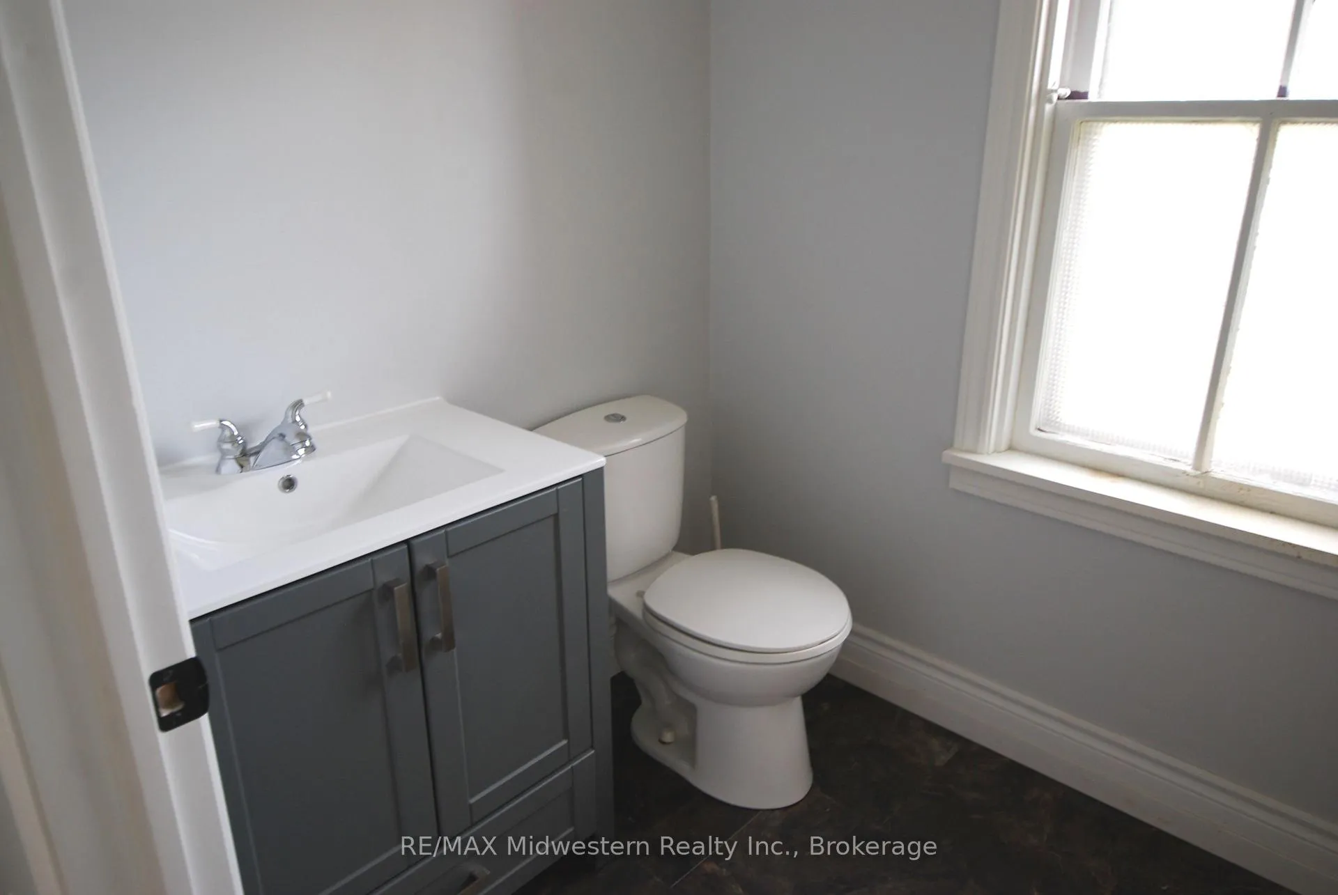 Photo 13 of 200 Elora Street S, Minto — HOMEH