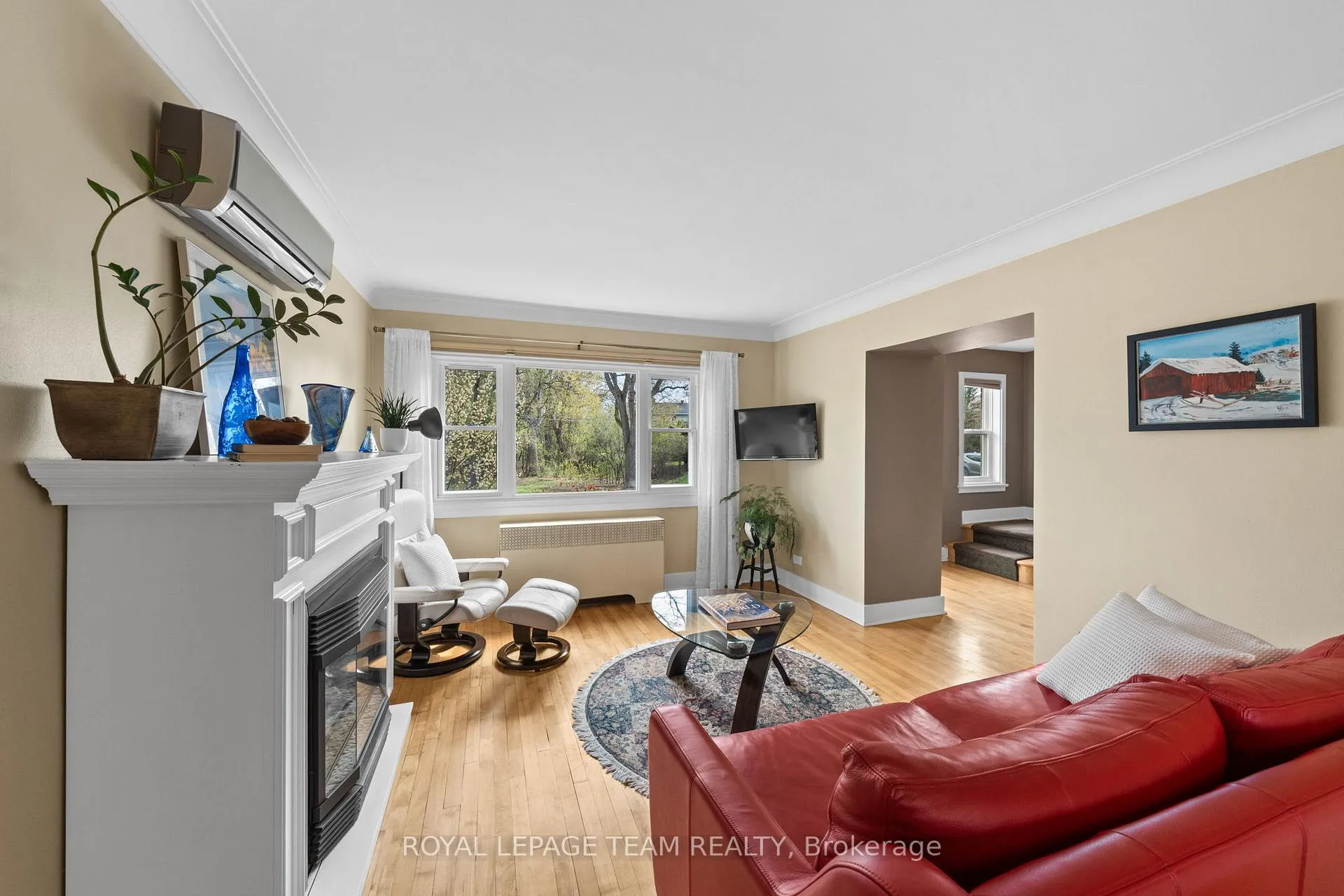 Photo 9 of 108 Onslow Crescent, Ottawa, Ottawa East — HOMEH