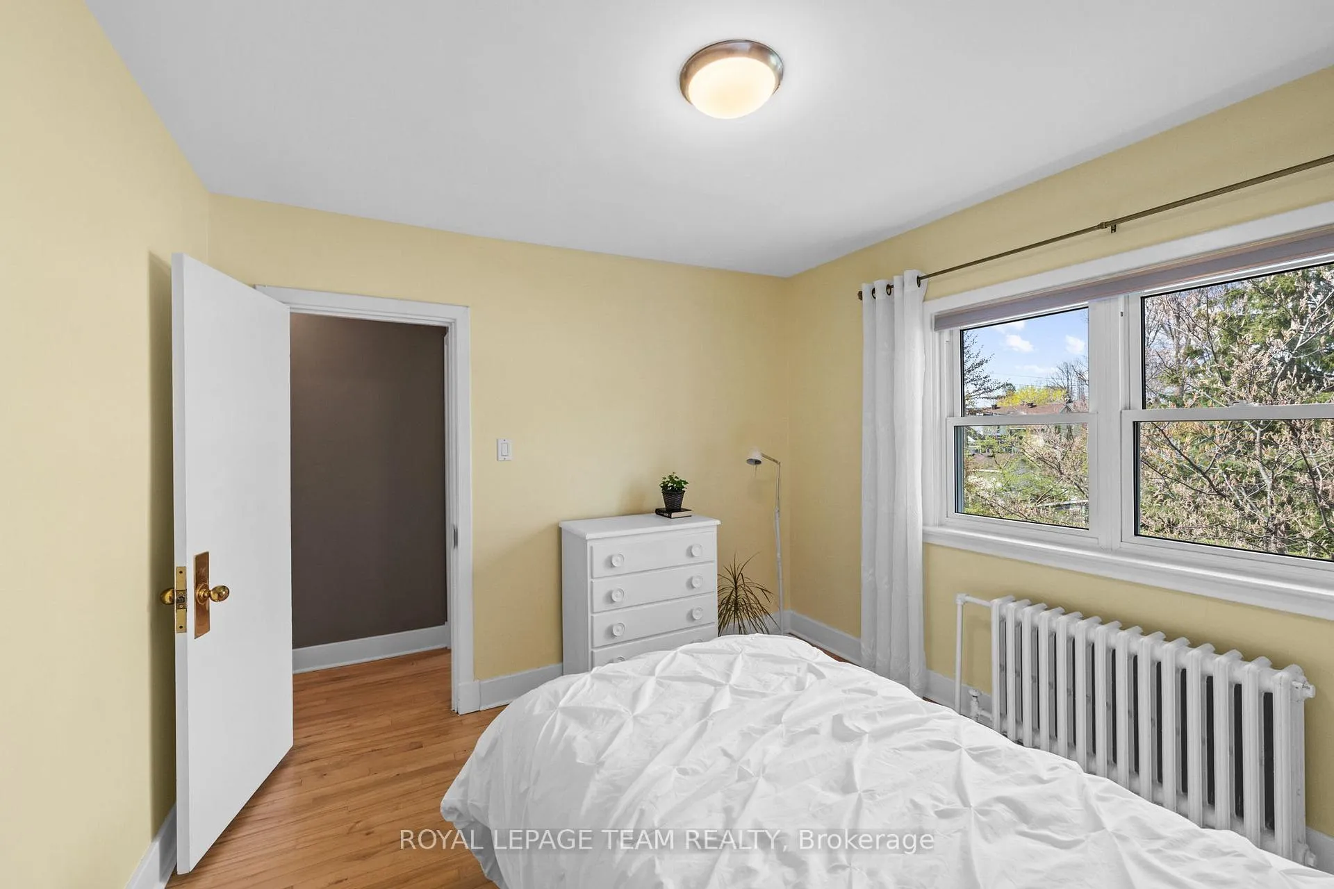 Photo 25 of 108 Onslow Crescent, Ottawa, Ottawa East — HOMEH