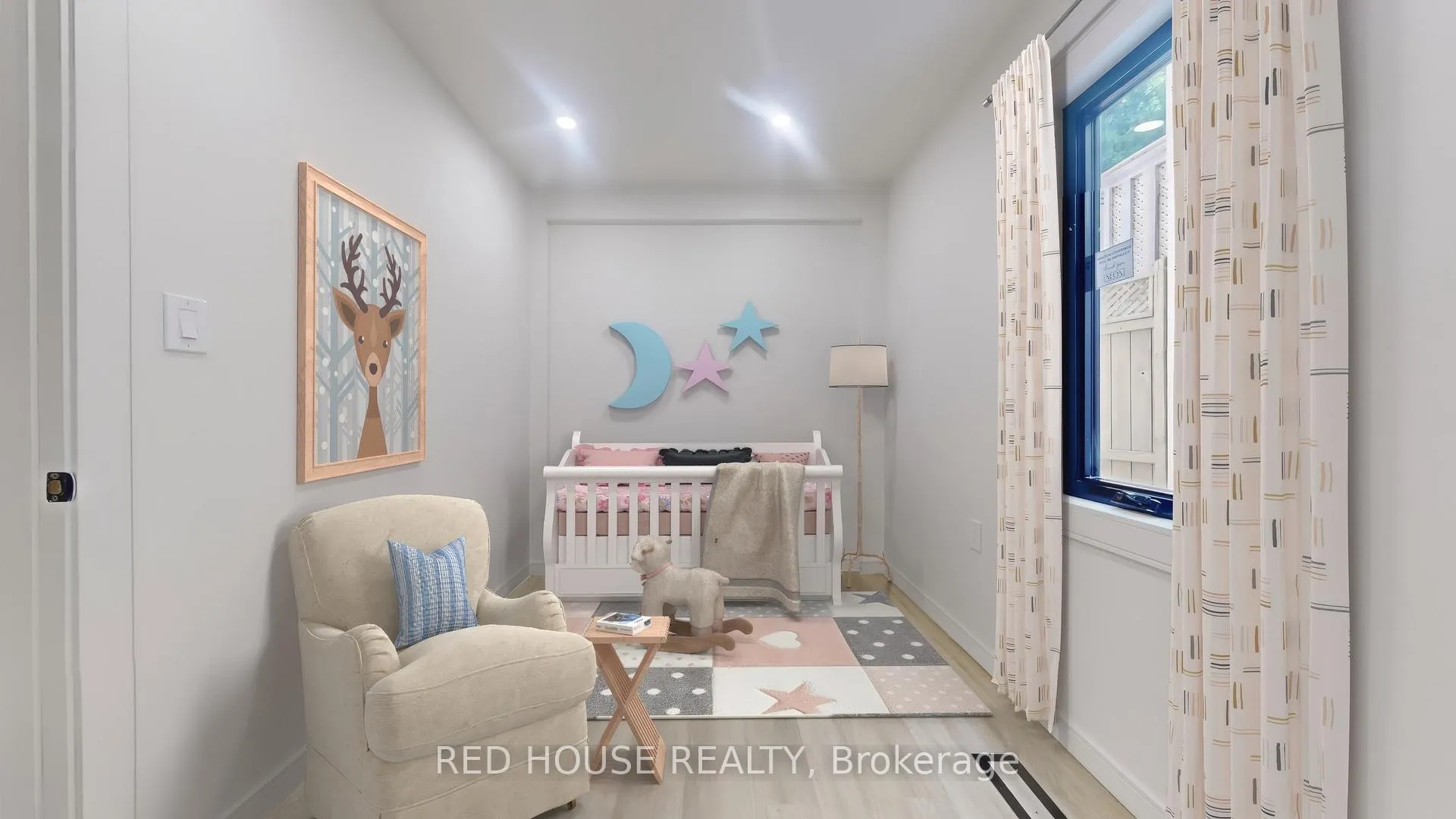 Photo 6 of Unit 1, 63 Derwyn Road, Toronto, East York — HOMEH