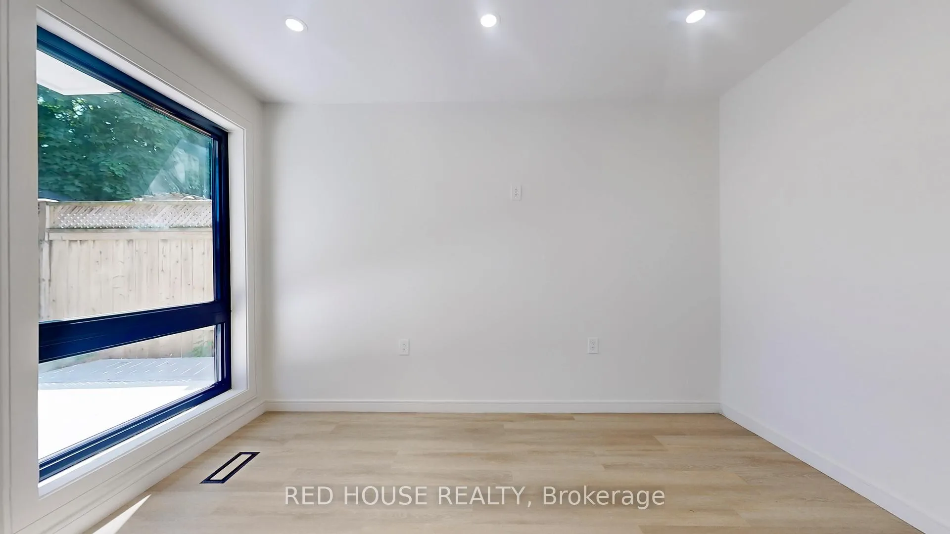 Photo 12 of Unit 1, 63 Derwyn Road, Toronto, East York — HOMEH