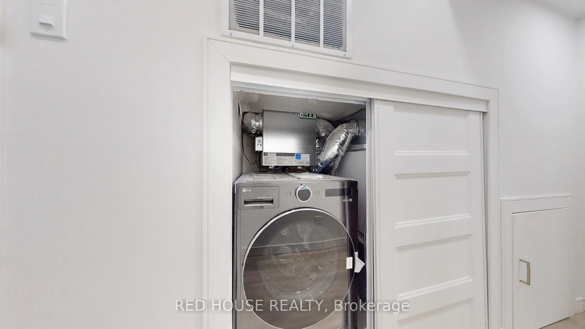 Photo 22 of Unit 1, 63 Derwyn Road, Toronto, East York — HOMEH