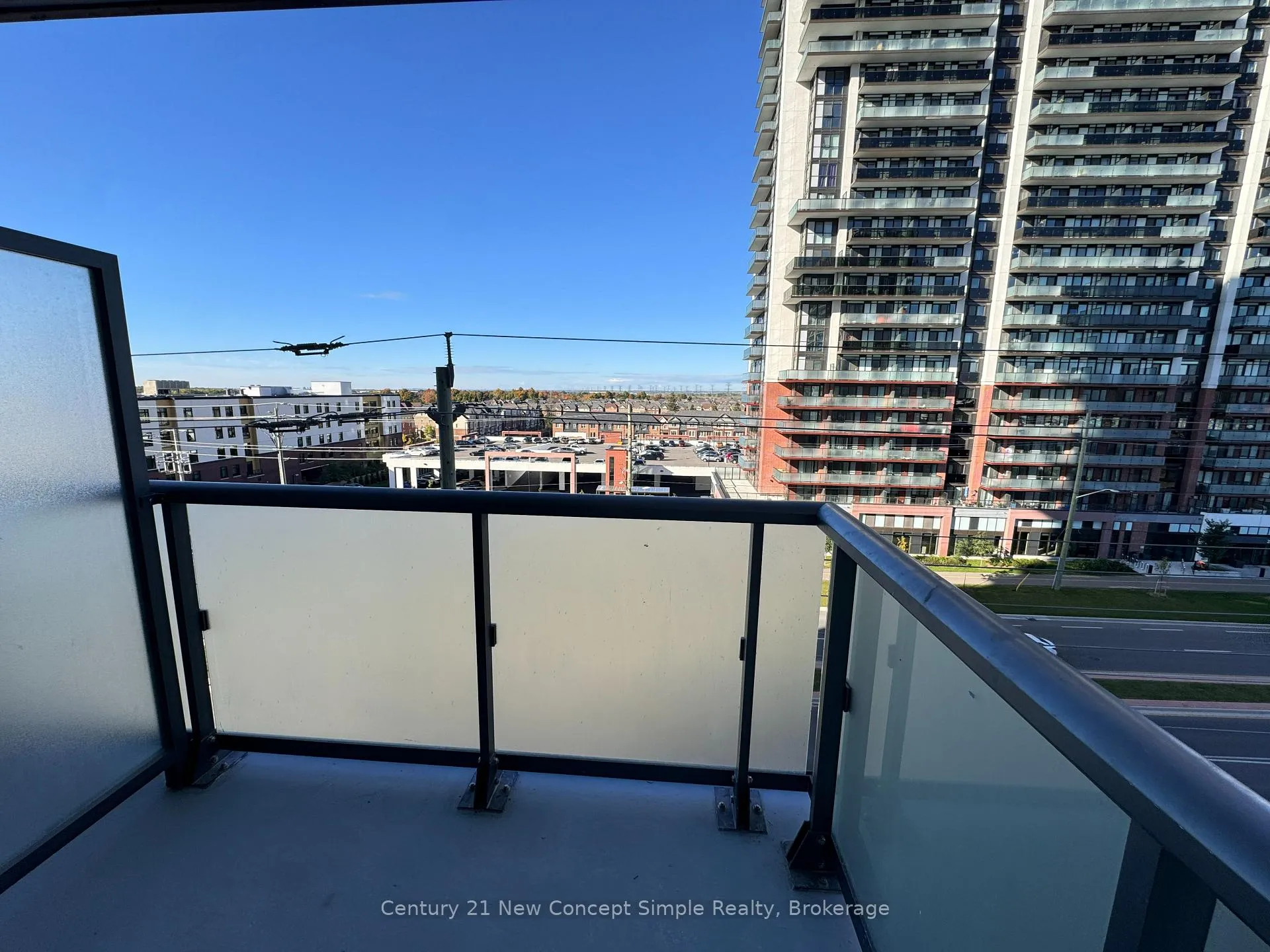 Photo 10 of Unit 613, 2545 Simcoe Street N, Oshawa, Windfields — HOMEH