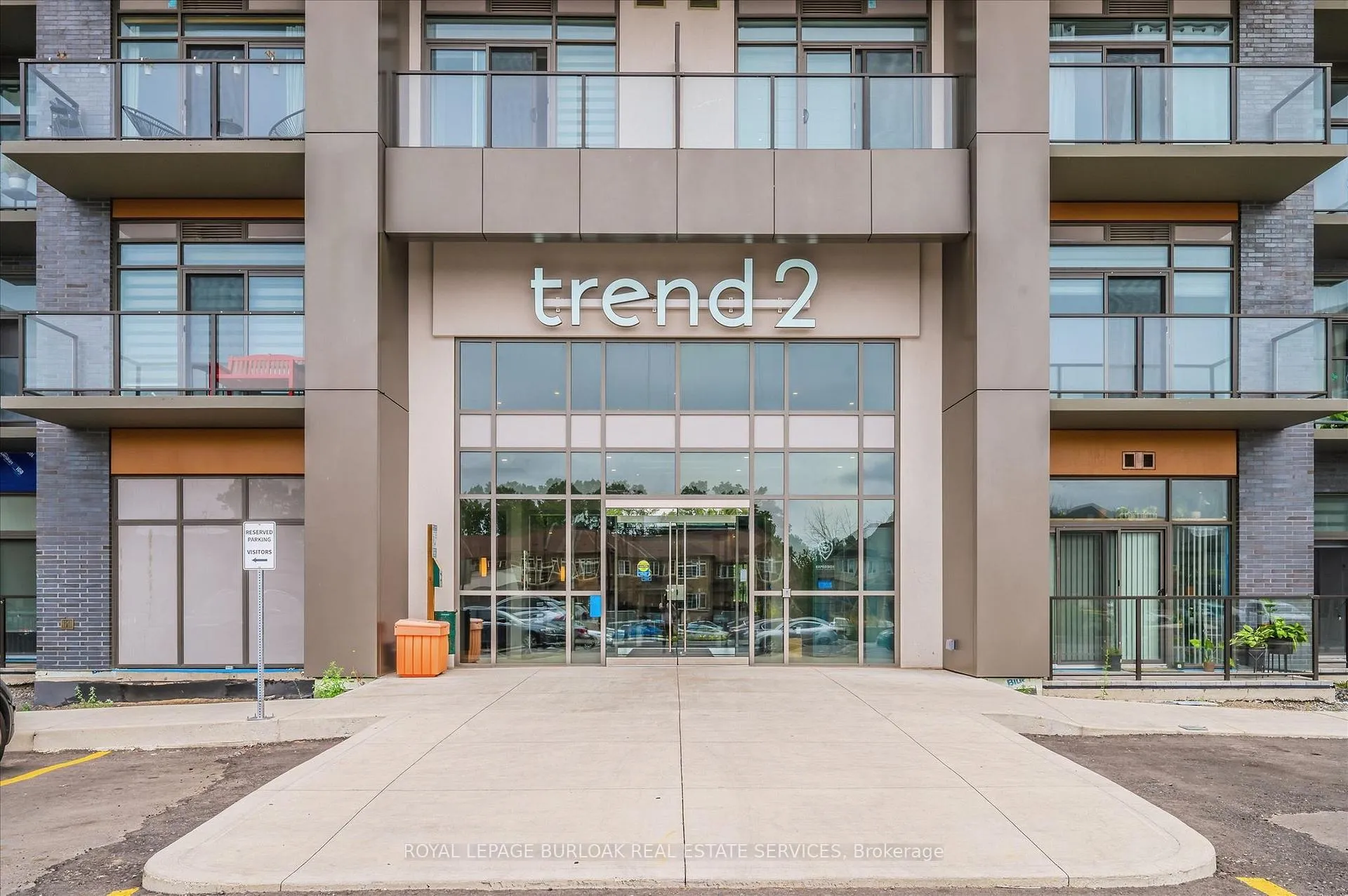 Photo 3 of Unit 1212, 460 Dundas Street, Hamilton, Waterdown — HOMEH