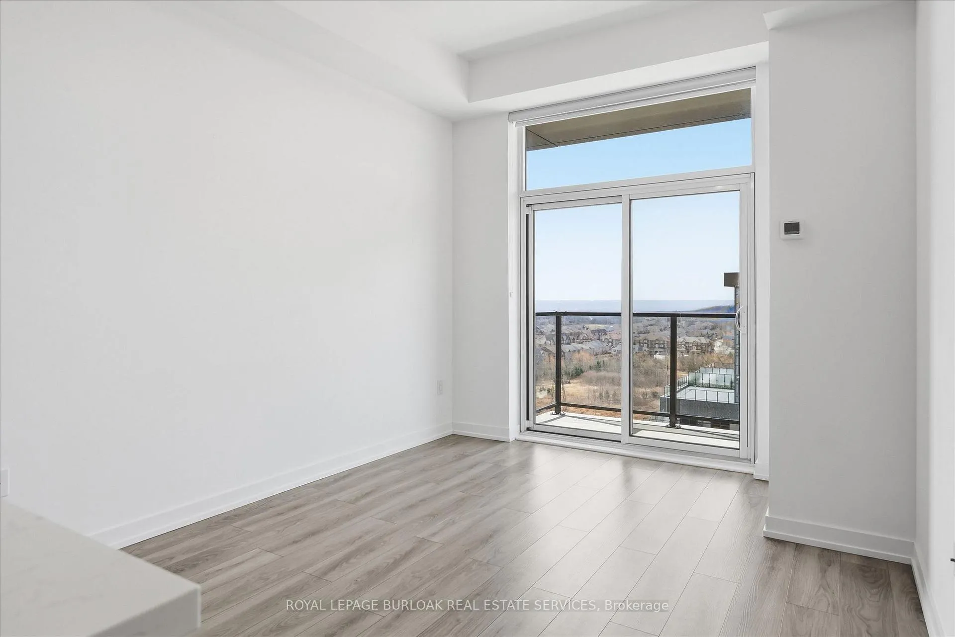 Photo 22 of Unit 1212, 460 Dundas Street, Hamilton, Waterdown — HOMEH