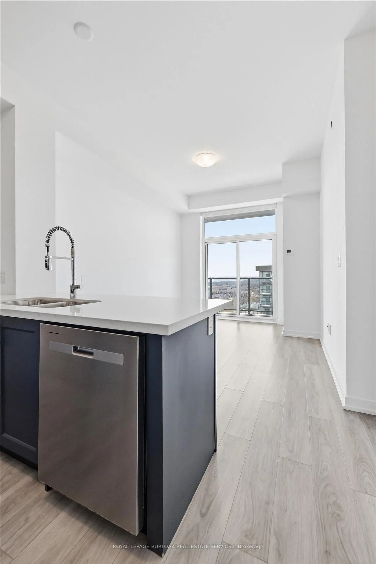 Photo 23 of Unit 1212, 460 Dundas Street, Hamilton, Waterdown — HOMEH