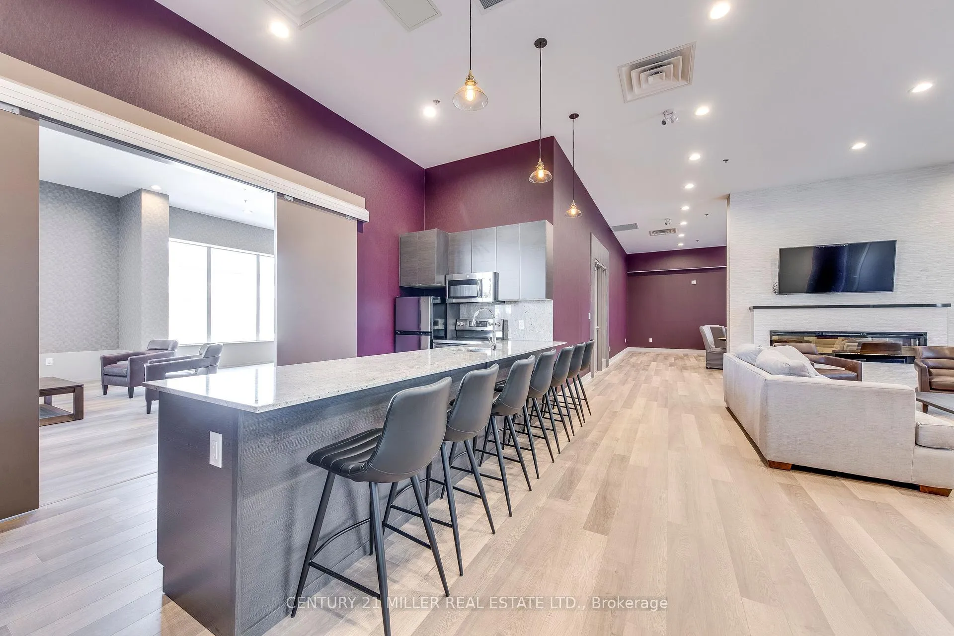 Photo 20 of Unit 303, 560 North Service Road, Grimsby, Grimsby Beach — HOMEH
