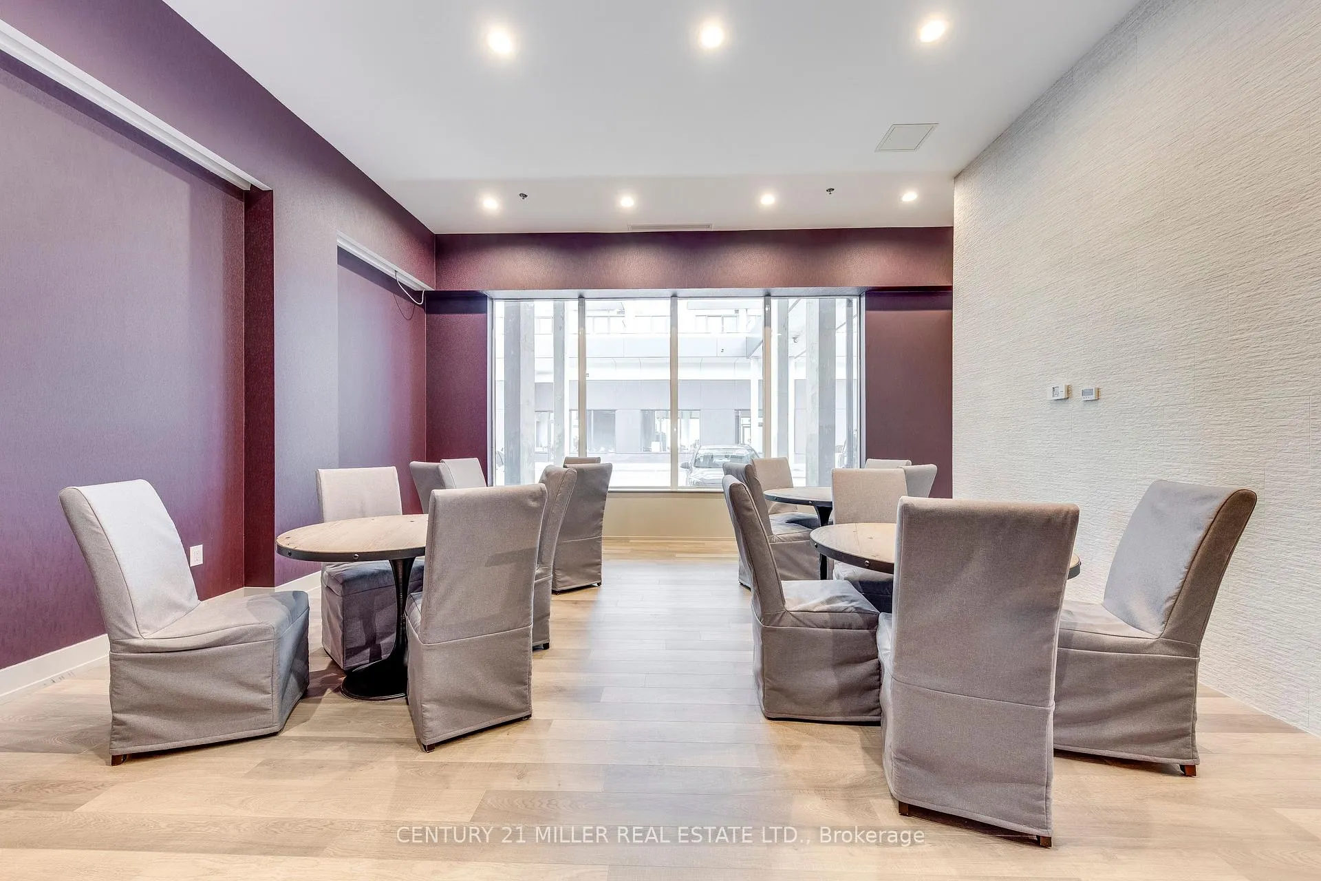 Photo 21 of Unit 303, 560 North Service Road, Grimsby, Grimsby Beach — HOMEH