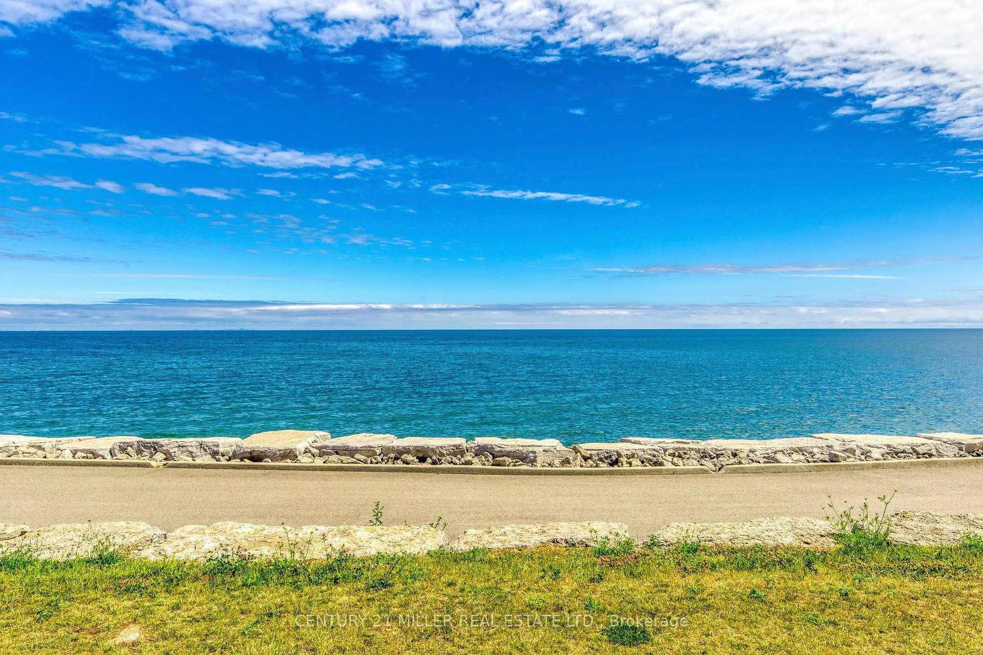 Photo 28 of Unit 303, 560 North Service Road, Grimsby, Grimsby Beach — HOMEH