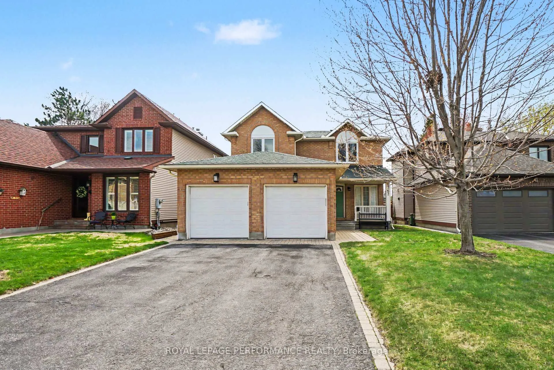Photo 1 of 1787 Hunters Run Drive, Ottawa, Chapel Hill — HOMEH