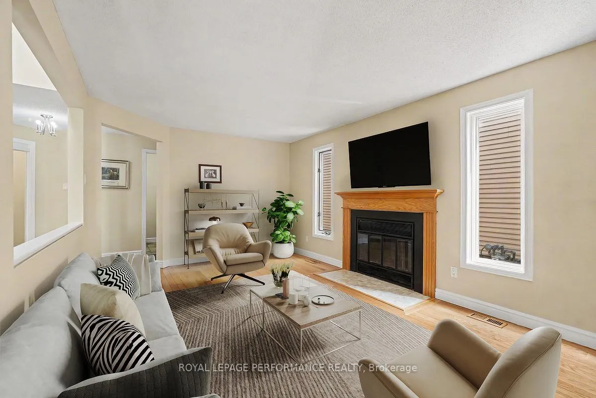 Photo 8 of 1787 Hunters Run Drive, Ottawa, Chapel Hill — HOMEH