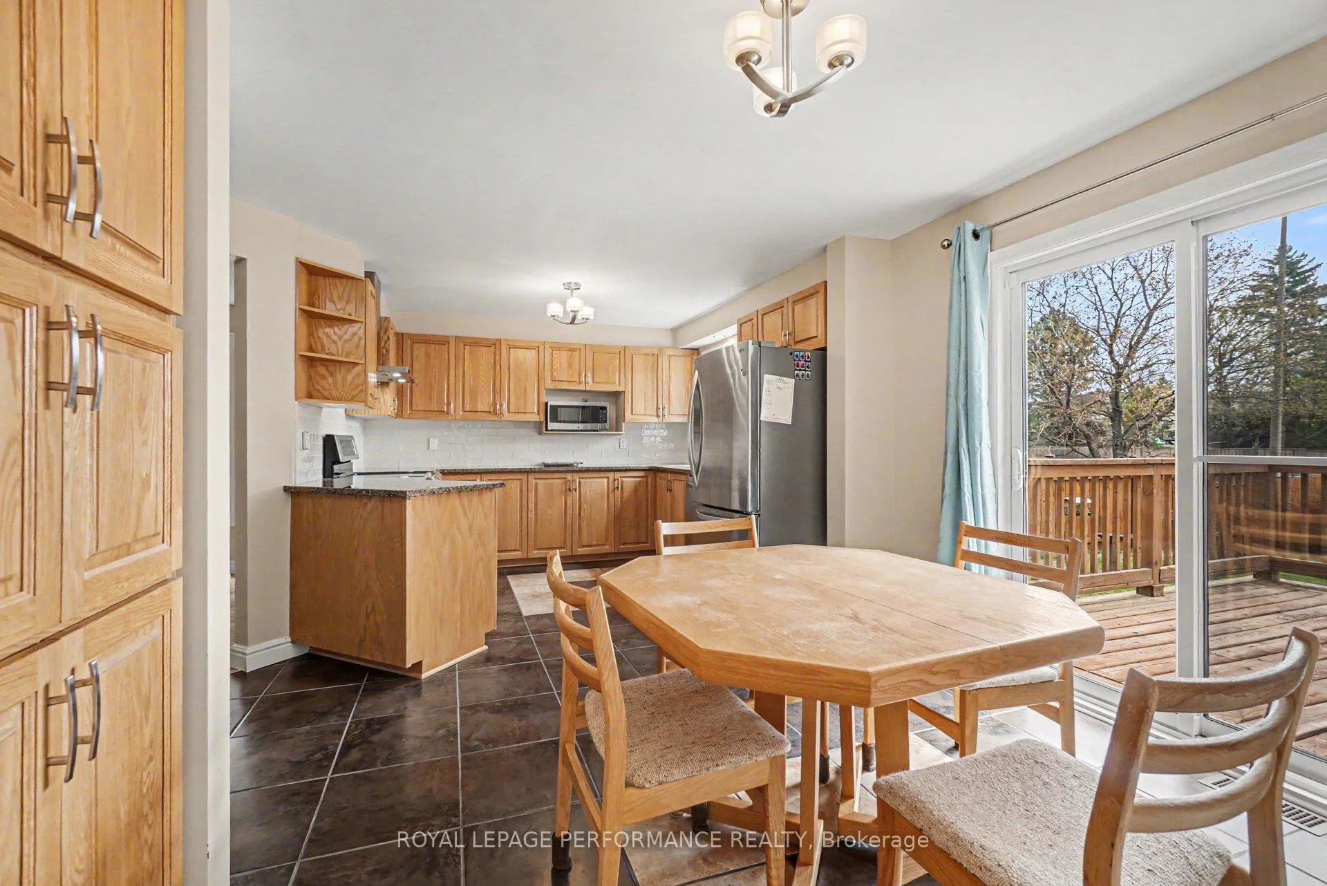 Photo 9 of 1787 Hunters Run Drive, Ottawa, Chapel Hill — HOMEH