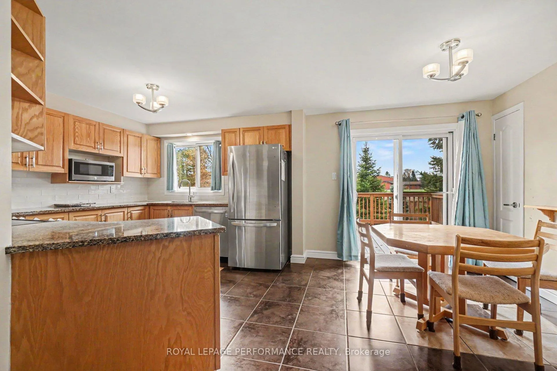 Photo 11 of 1787 Hunters Run Drive, Ottawa, Chapel Hill — HOMEH