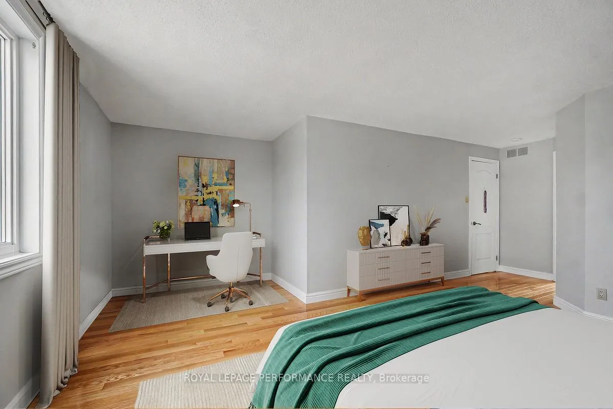 Photo 17 of 1787 Hunters Run Drive, Ottawa, Chapel Hill — HOMEH