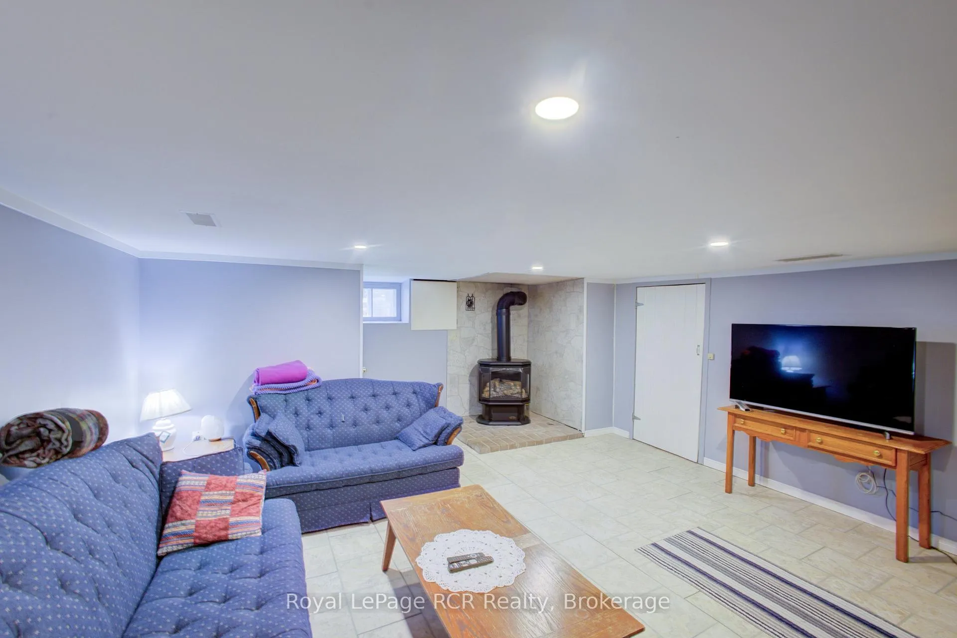 Photo 23 of 187 King Street, North Perth, Elma — HOMEH