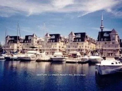 Photo 2 of Unit 137, 28 Stadium Road, Toronto, Niagara — HOMEH