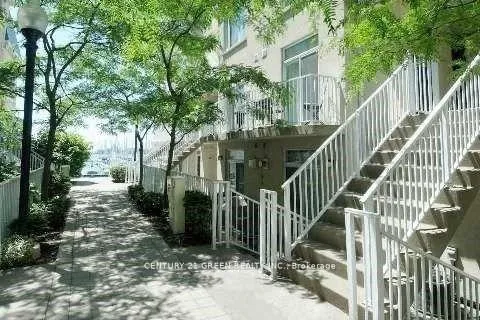 Photo 3 of Unit 137, 28 Stadium Road, Toronto, Niagara — HOMEH