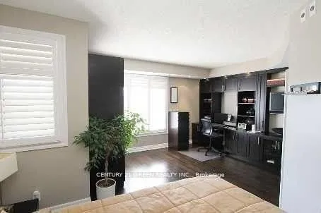 Photo 5 of Unit 137, 28 Stadium Road, Toronto, Niagara — HOMEH