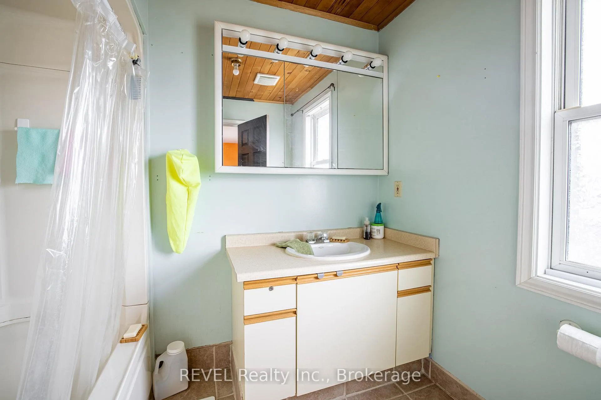 Photo 30 of 4201 Fox Road, Fort Erie, Mulgrave — HOMEH
