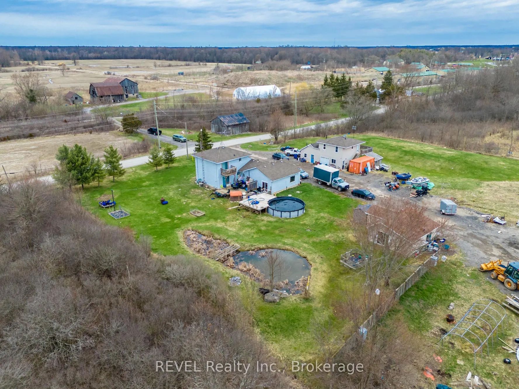 Photo 36 of 4201 Fox Road, Fort Erie, Mulgrave — HOMEH