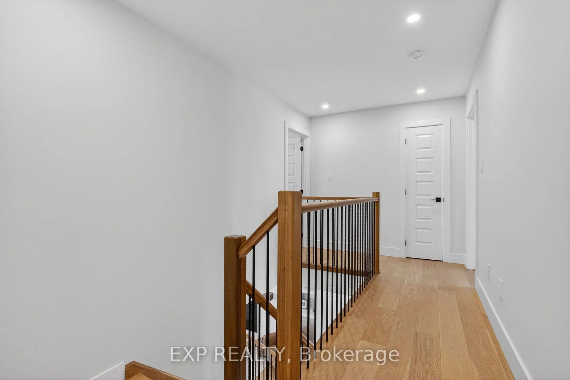 Photo 18 of 188 Crestview Drive, Middlesex Centre, Rural Middlesex Centre — HOMEH