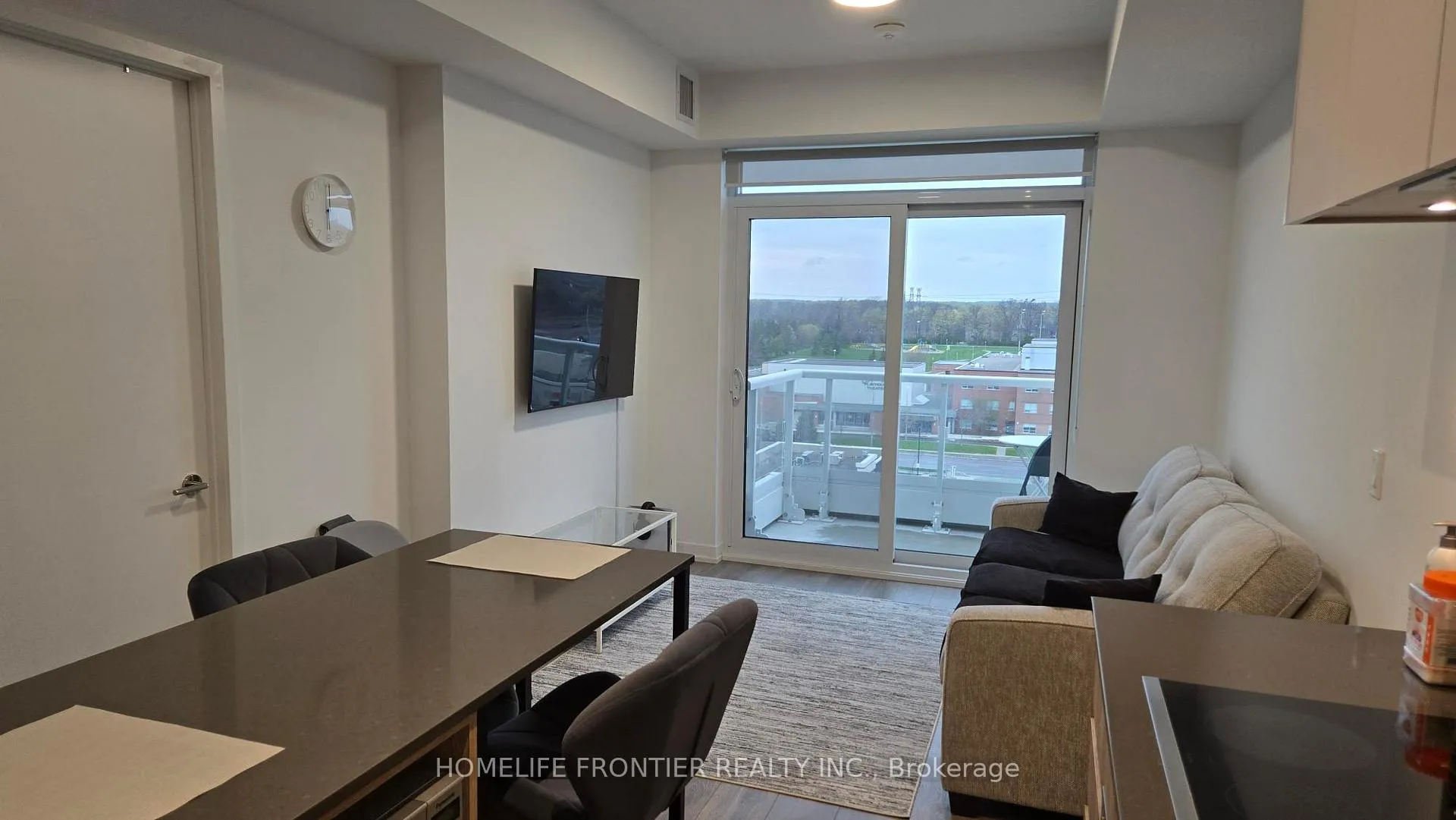 Photo 2 of Unit 813, 8 Beverley Glen Boulevard, Vaughan, Beverley Glen — HOMEH