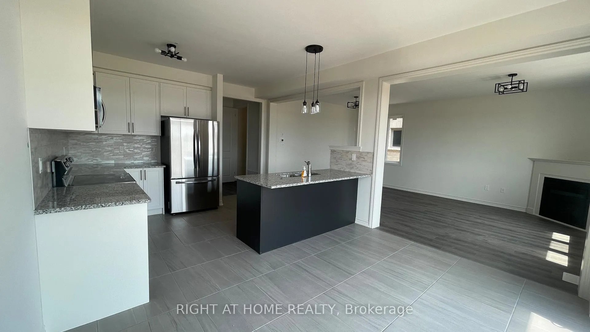 Photo 8 of 1054 Denton Drive, Cobourg — HOMEH