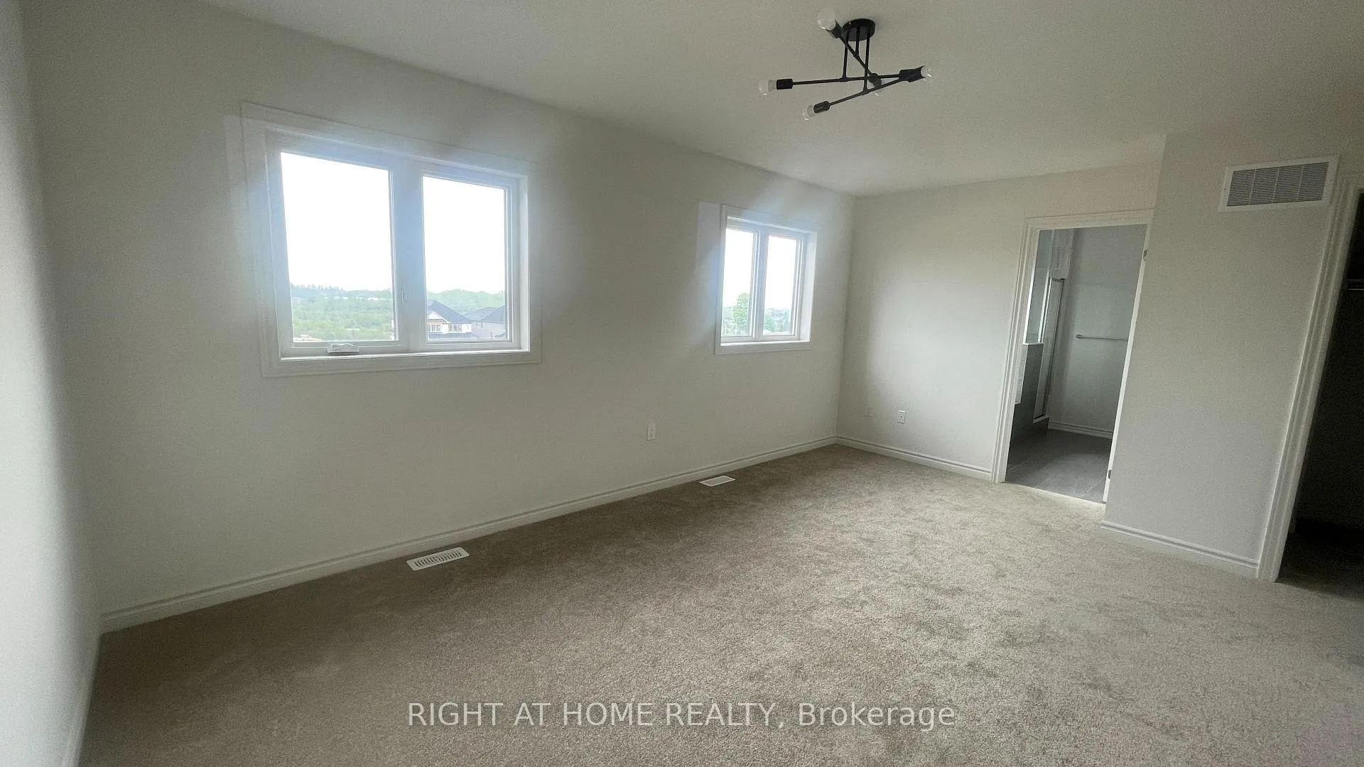 Photo 17 of 1054 Denton Drive, Cobourg — HOMEH
