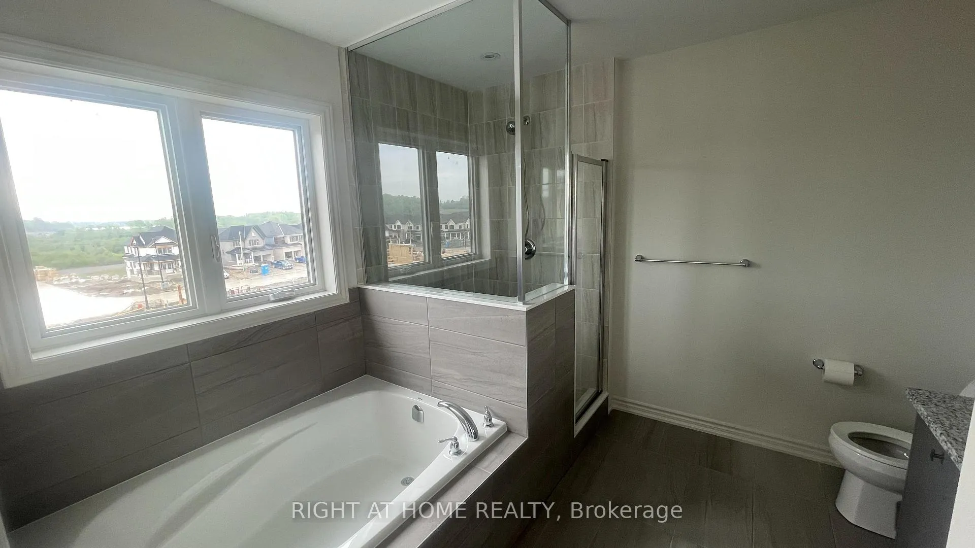 Photo 21 of 1054 Denton Drive, Cobourg — HOMEH