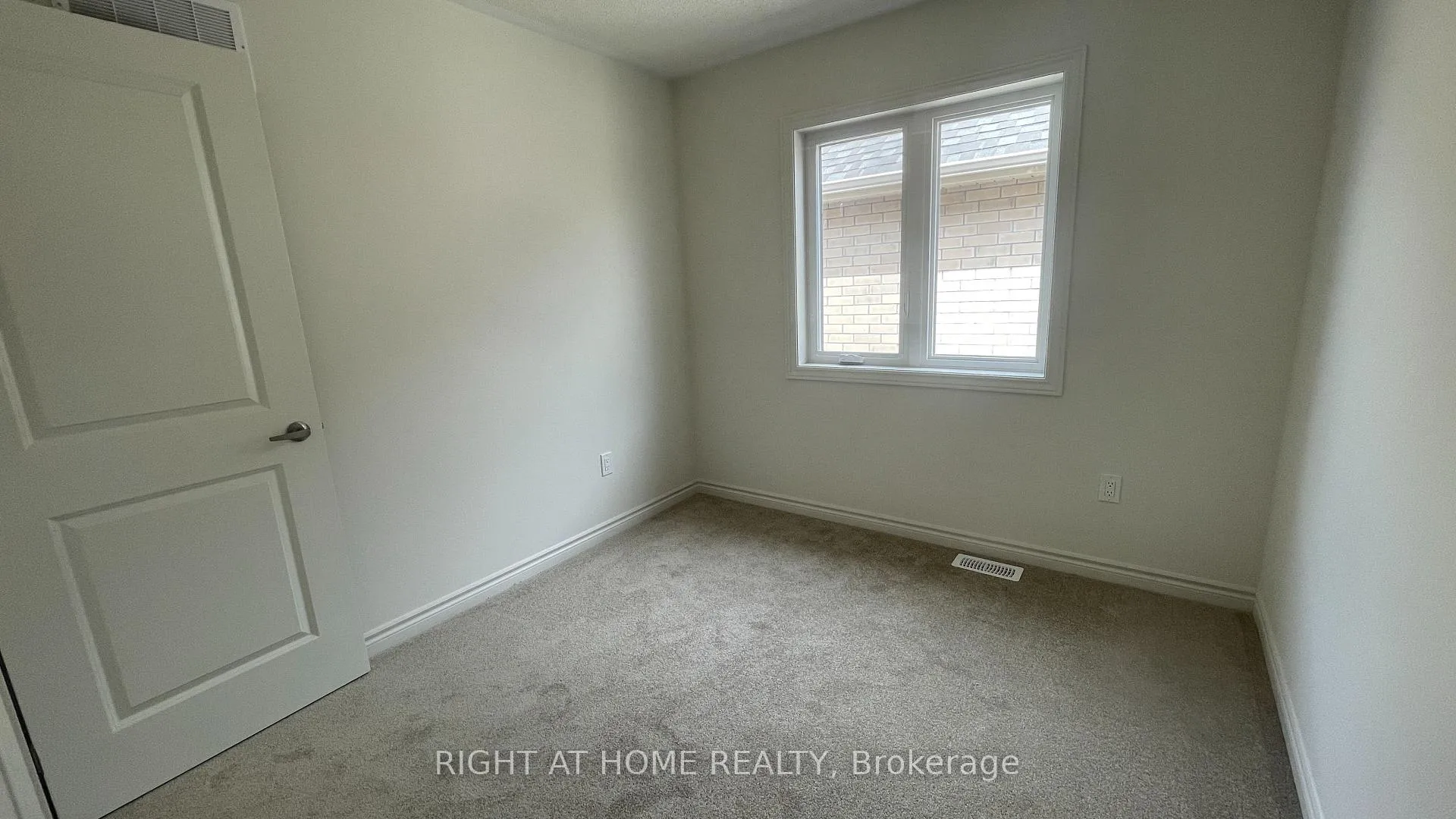Photo 28 of 1054 Denton Drive, Cobourg — HOMEH