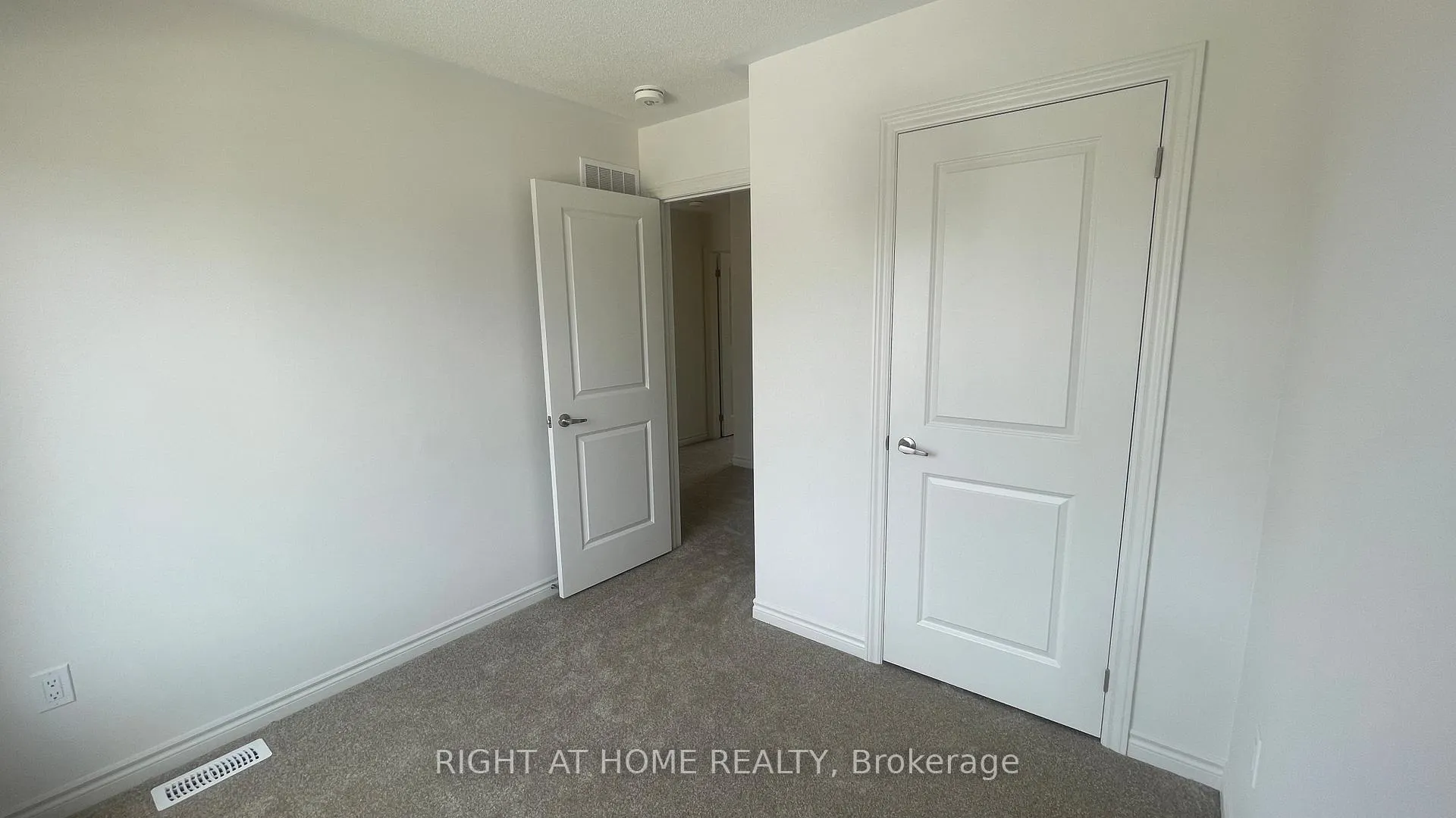Photo 30 of 1054 Denton Drive, Cobourg — HOMEH
