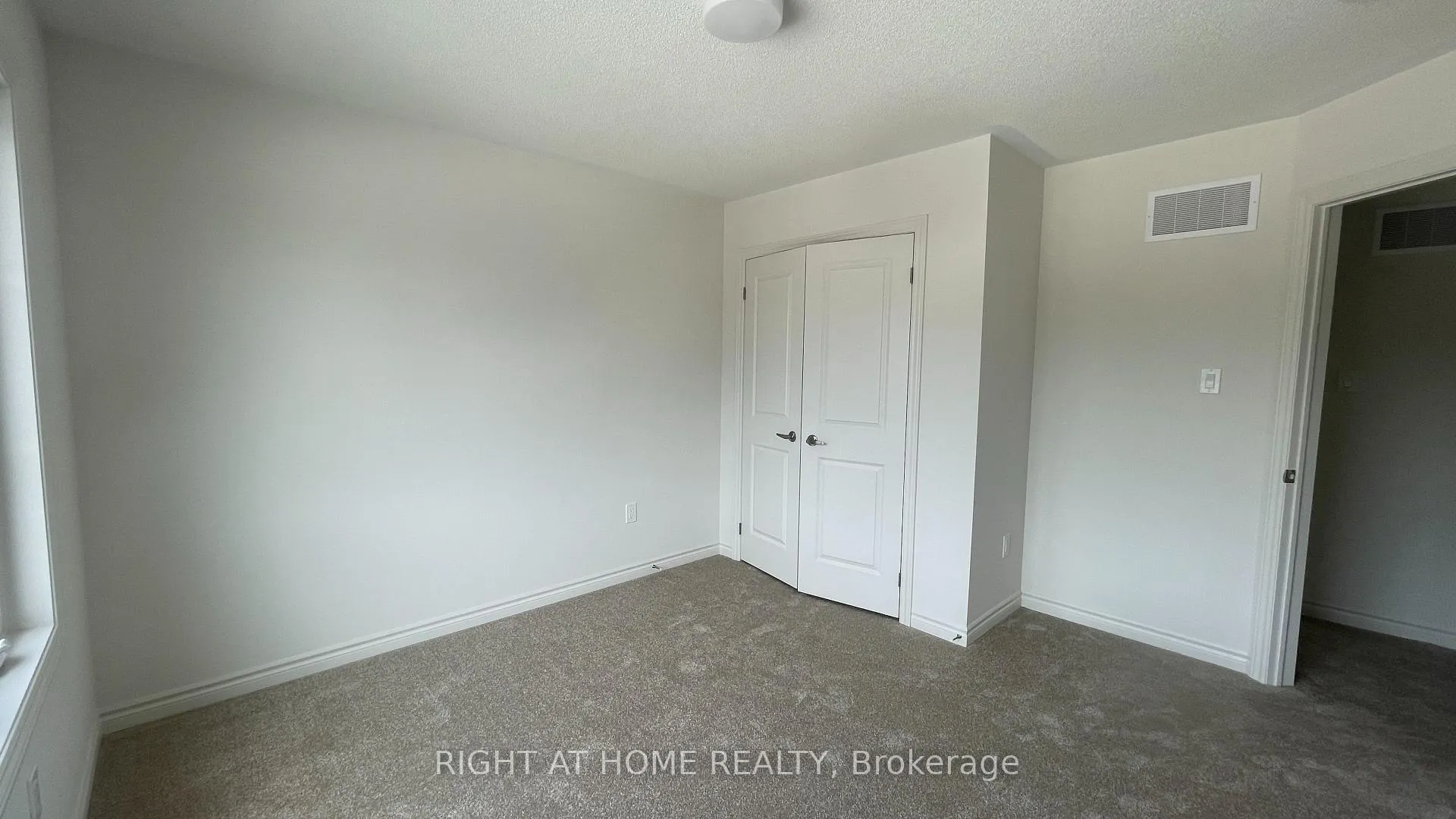 Photo 31 of 1054 Denton Drive, Cobourg — HOMEH