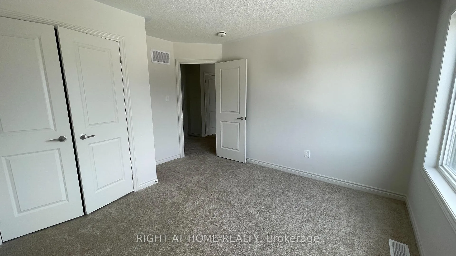 Photo 32 of 1054 Denton Drive, Cobourg — HOMEH