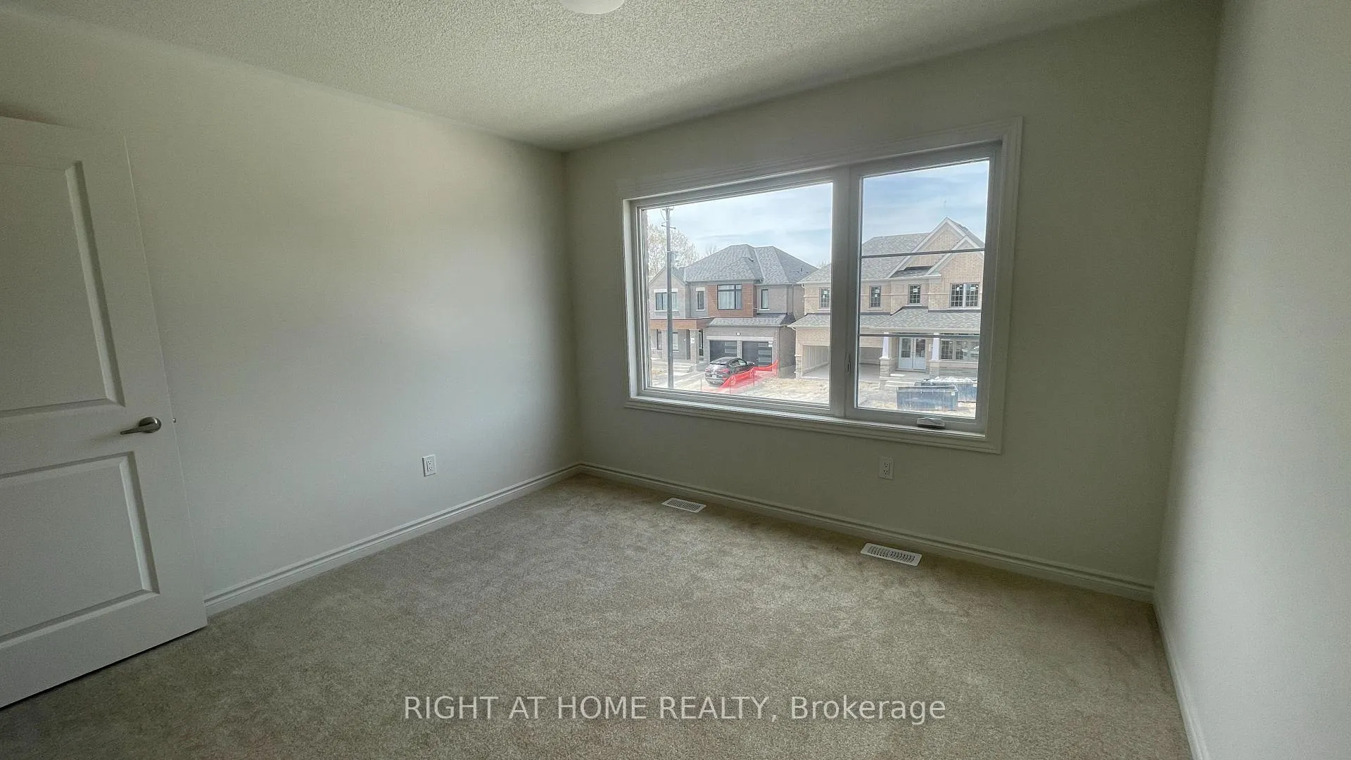 Photo 33 of 1054 Denton Drive, Cobourg — HOMEH