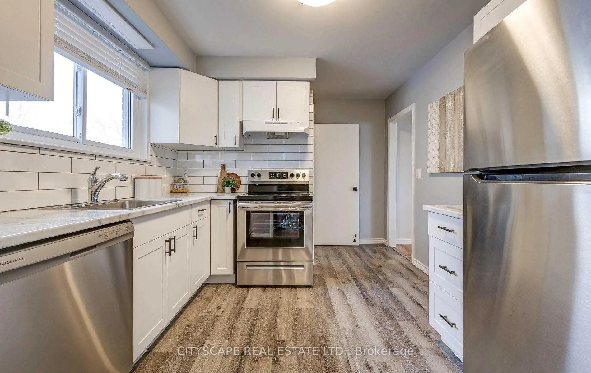 Photo 6 of 110 Clements Road E, Ajax, South East — HOMEH