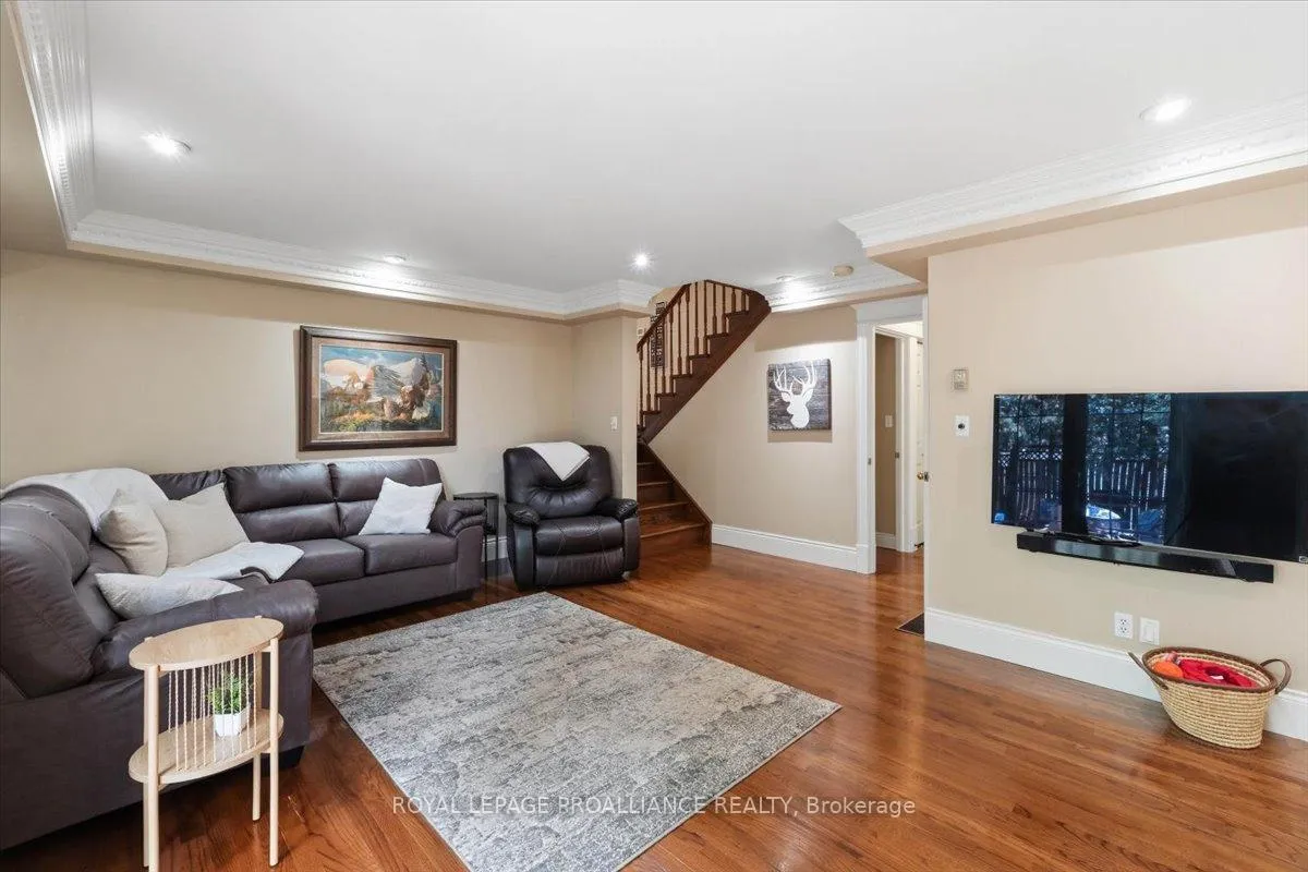 Photo 9 of 68 Frankford Road, Stirling-Rawdon, Stirling Ward — HOMEH