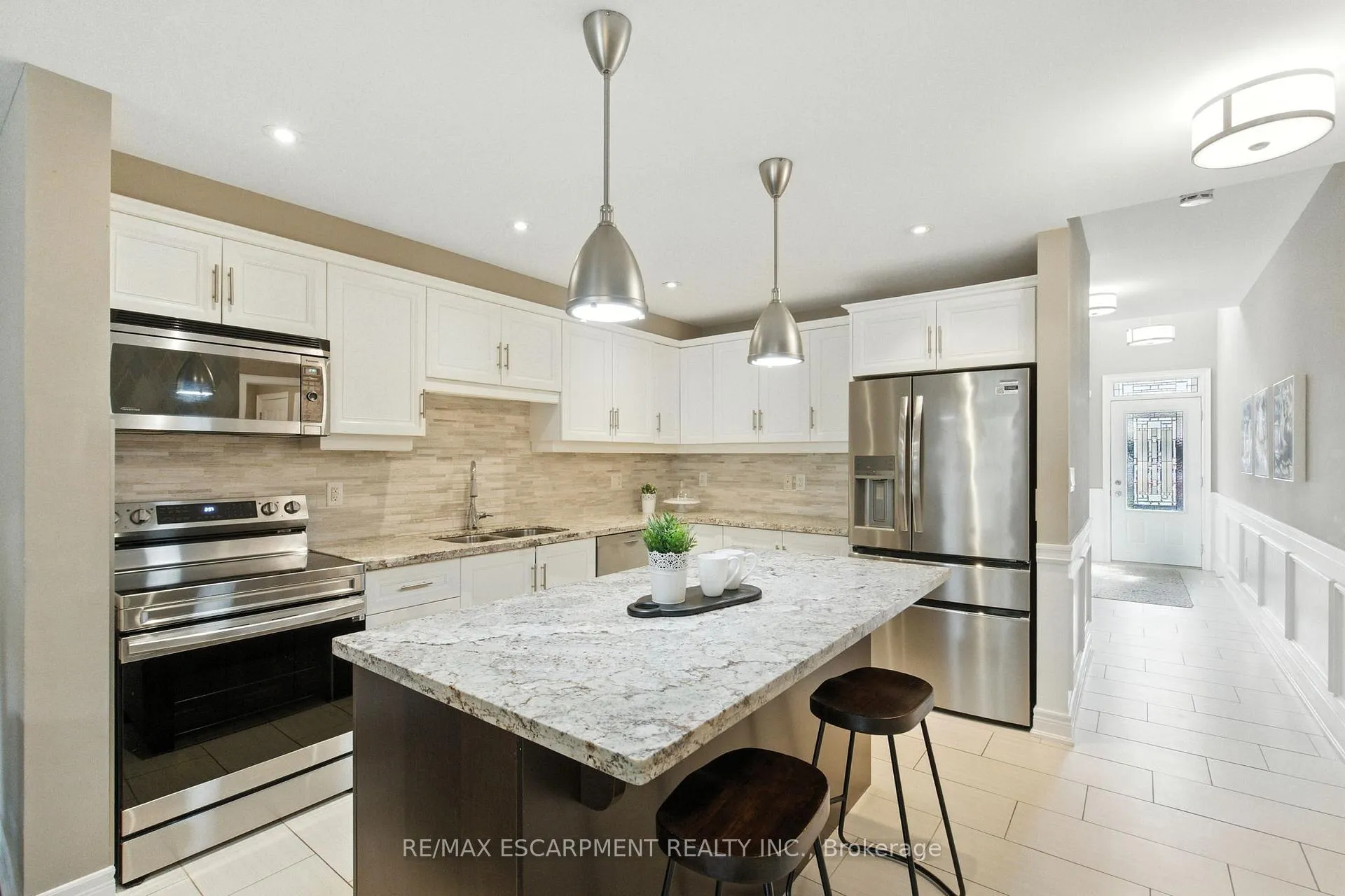 Photo 10 of 4 Burgundy Grove, Hamilton, Meadowlands — HOMEH