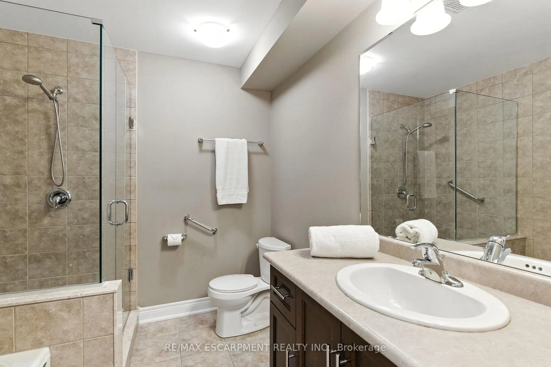 Photo 21 of 4 Burgundy Grove, Hamilton, Meadowlands — HOMEH