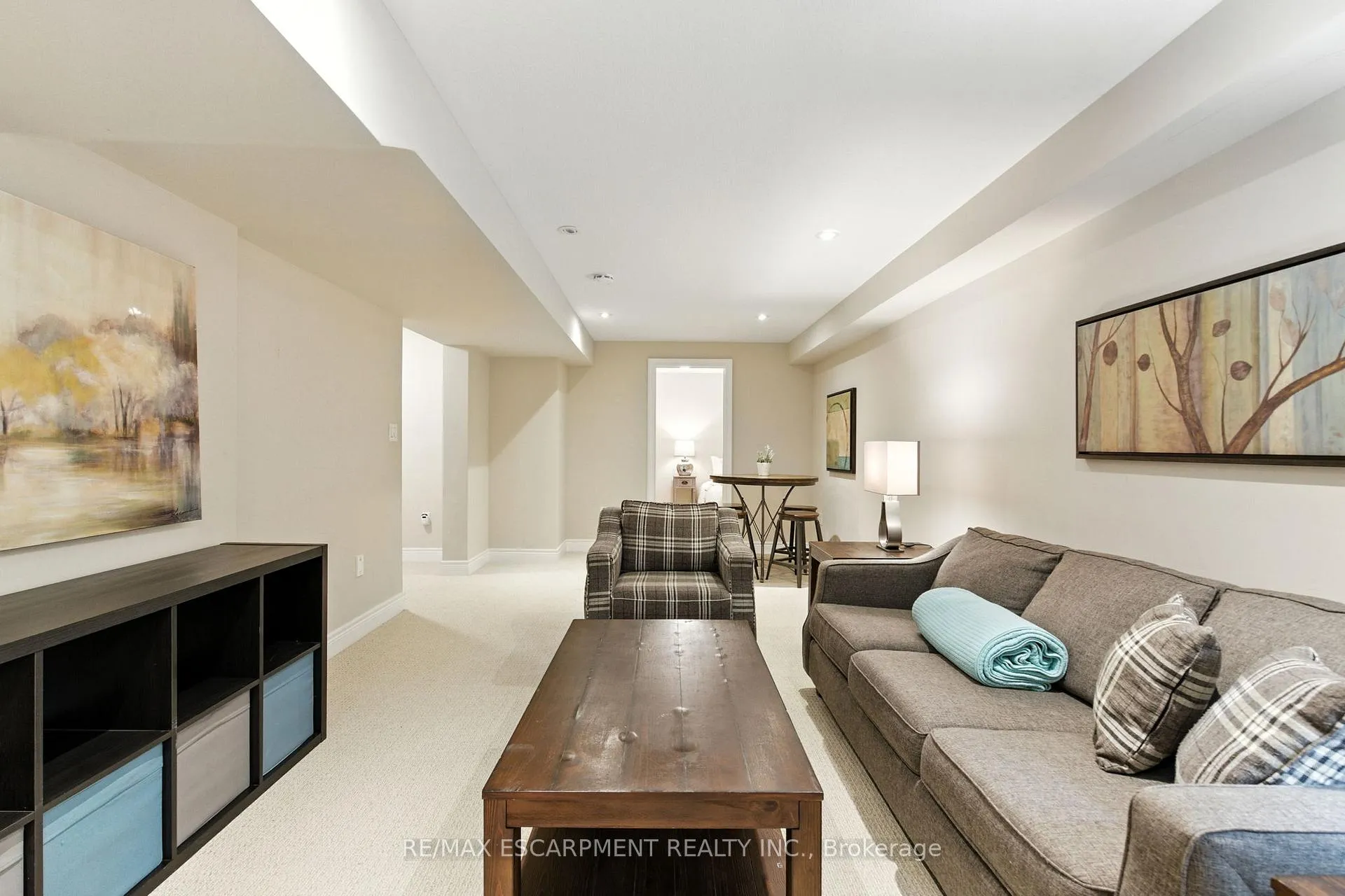 Photo 35 of 4 Burgundy Grove, Hamilton, Meadowlands — HOMEH