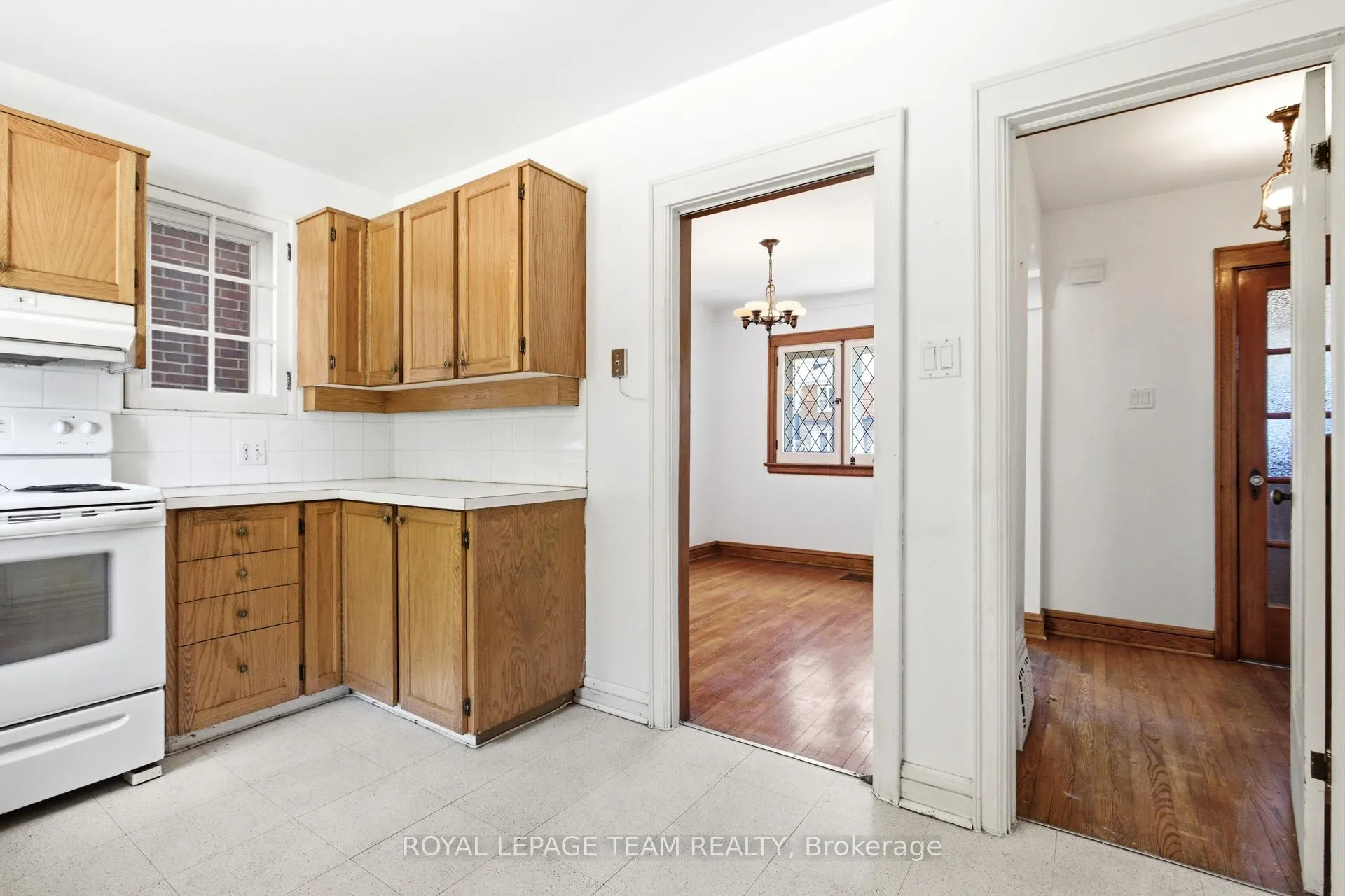 Photo 12 of 116 Range Road, Ottawa, Sandy Hill — HOMEH
