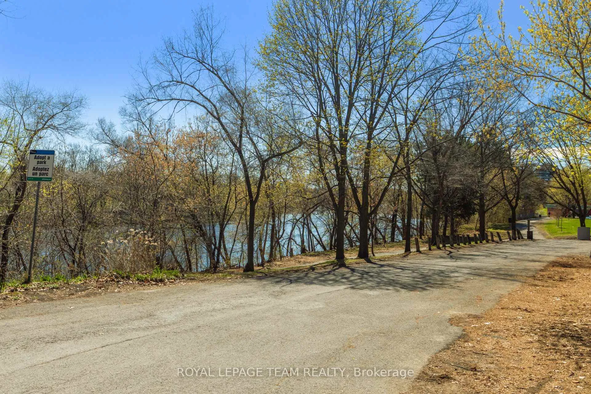 Photo 32 of 116 Range Road, Ottawa, Sandy Hill — HOMEH